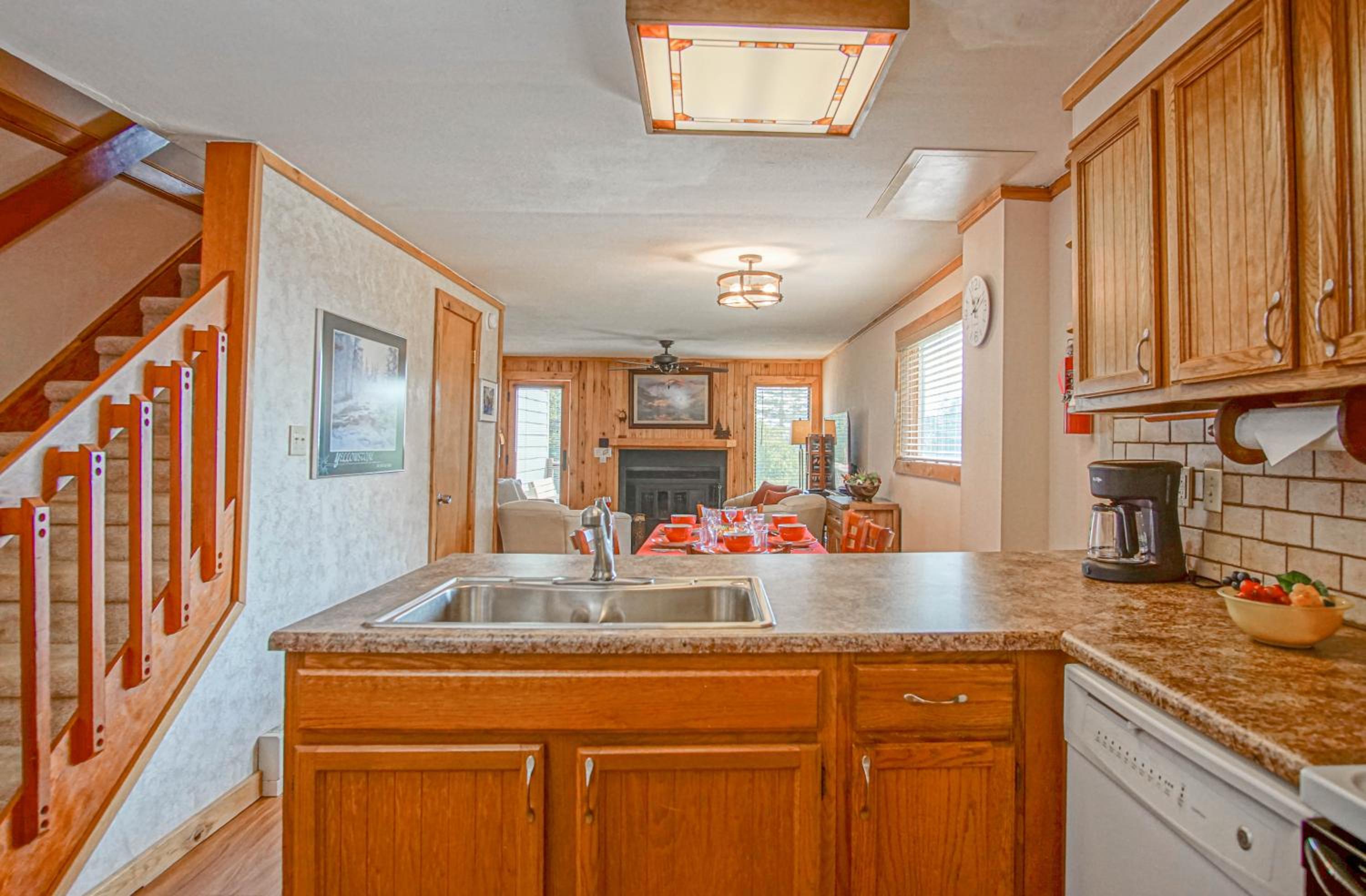 Powderidge 4 -Slope Side, Spacious 2 Br Condo