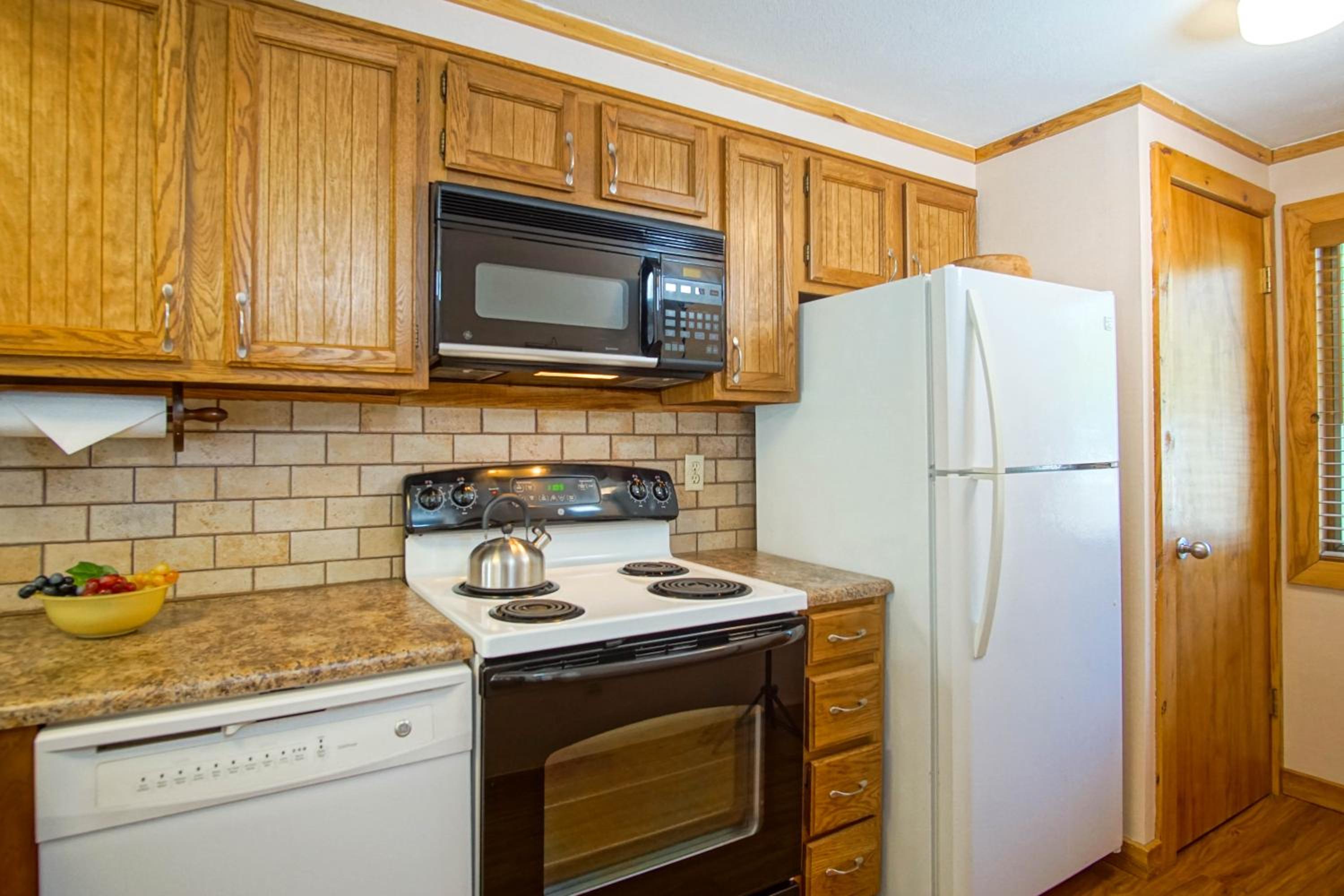Powderidge 4 -Slope Side, Spacious 2 Br Condo