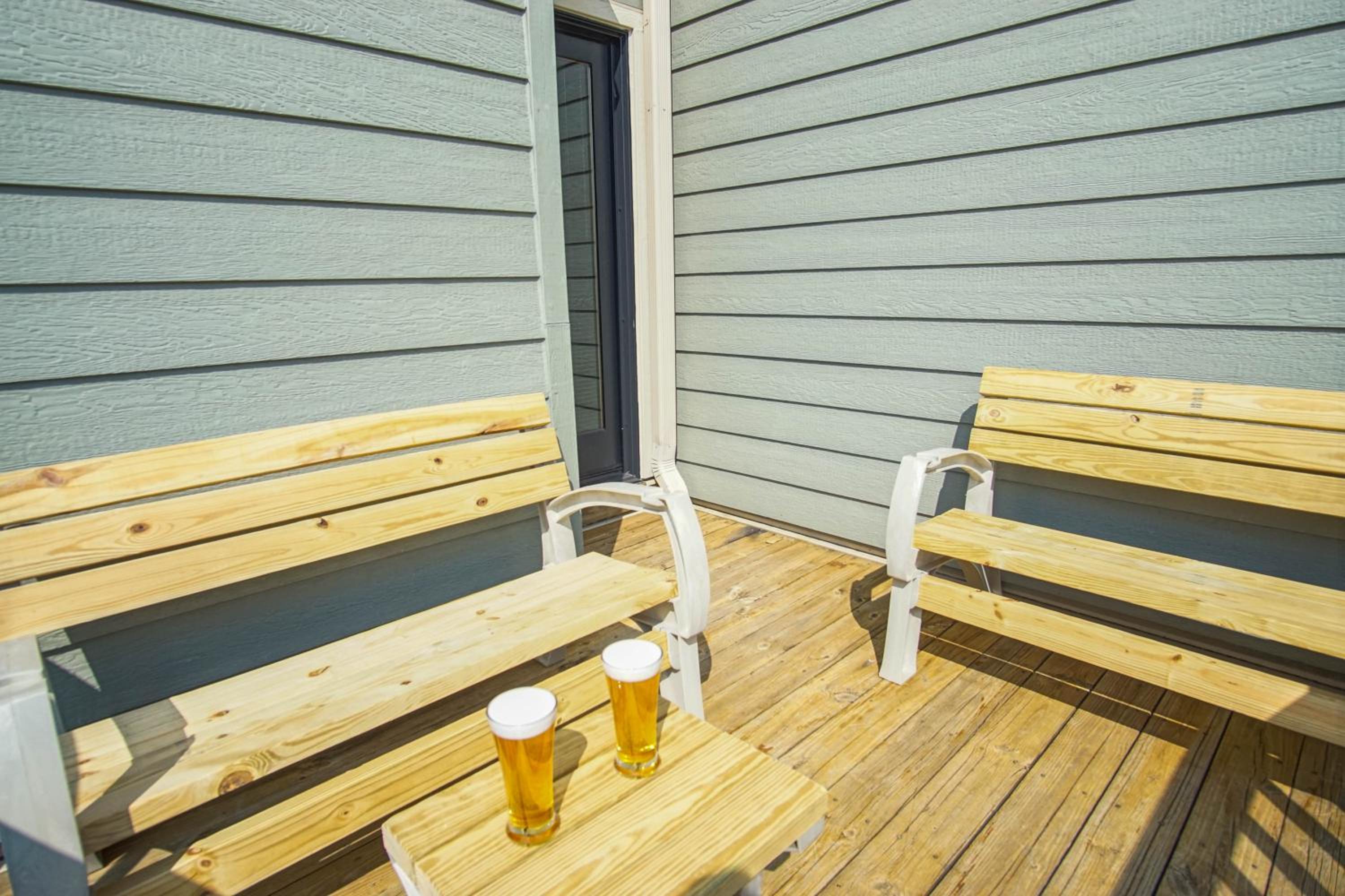 Powderidge 4 -Slope Side, Spacious 2 Br Condo