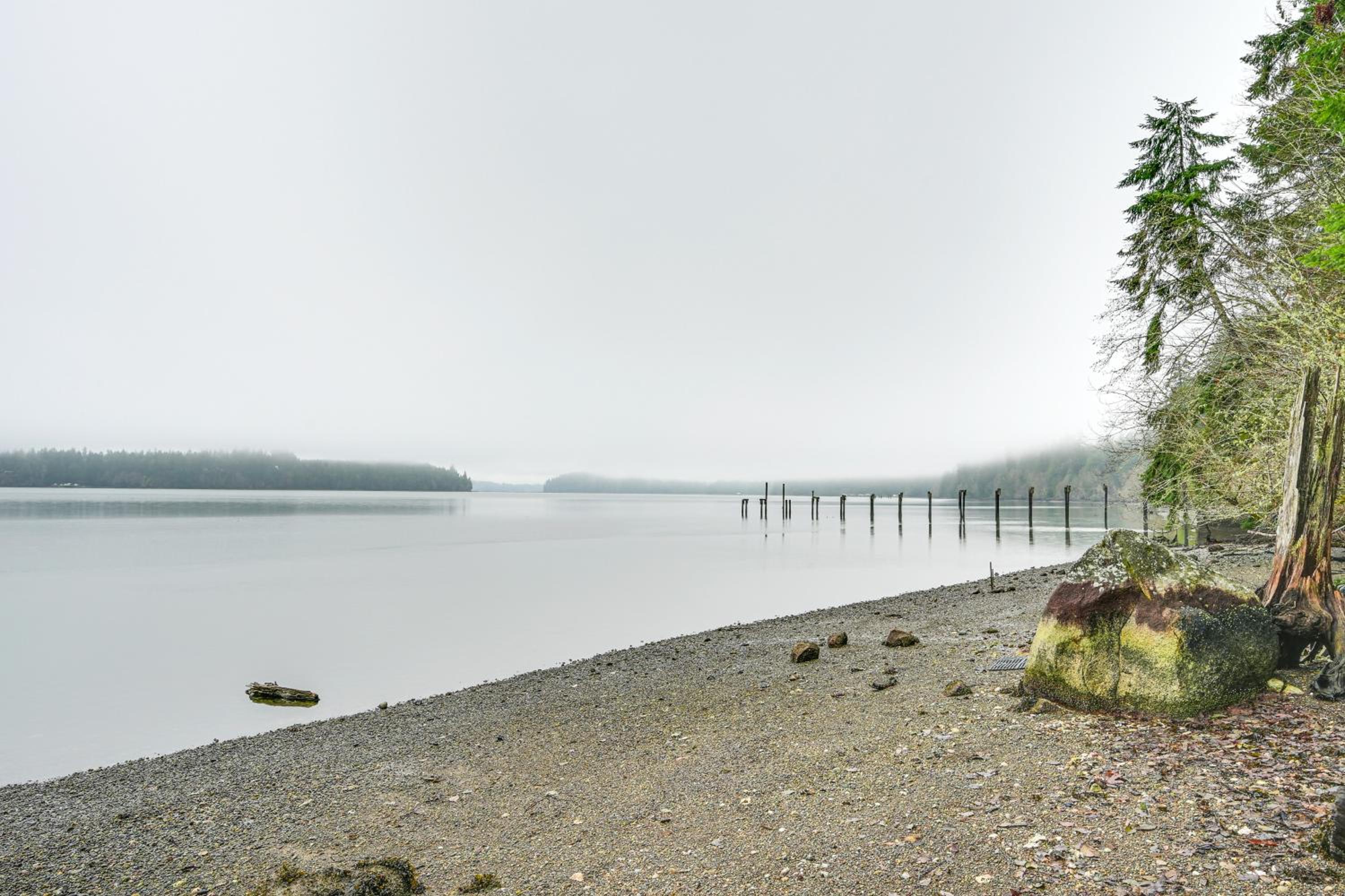 Private Beach, Stunning Views! Home on Oyster Bay!