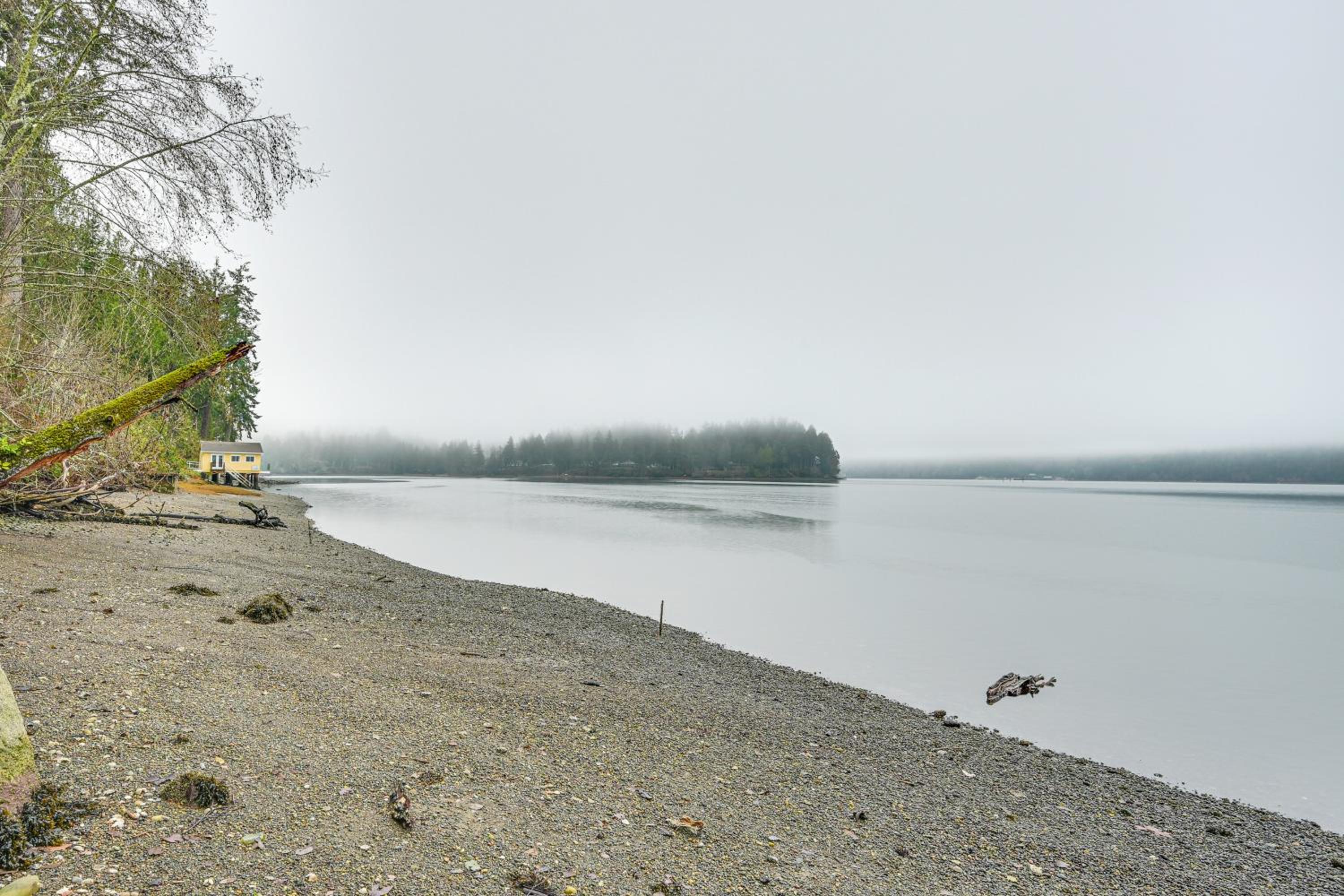 Private Beach, Stunning Views! Home on Oyster Bay!