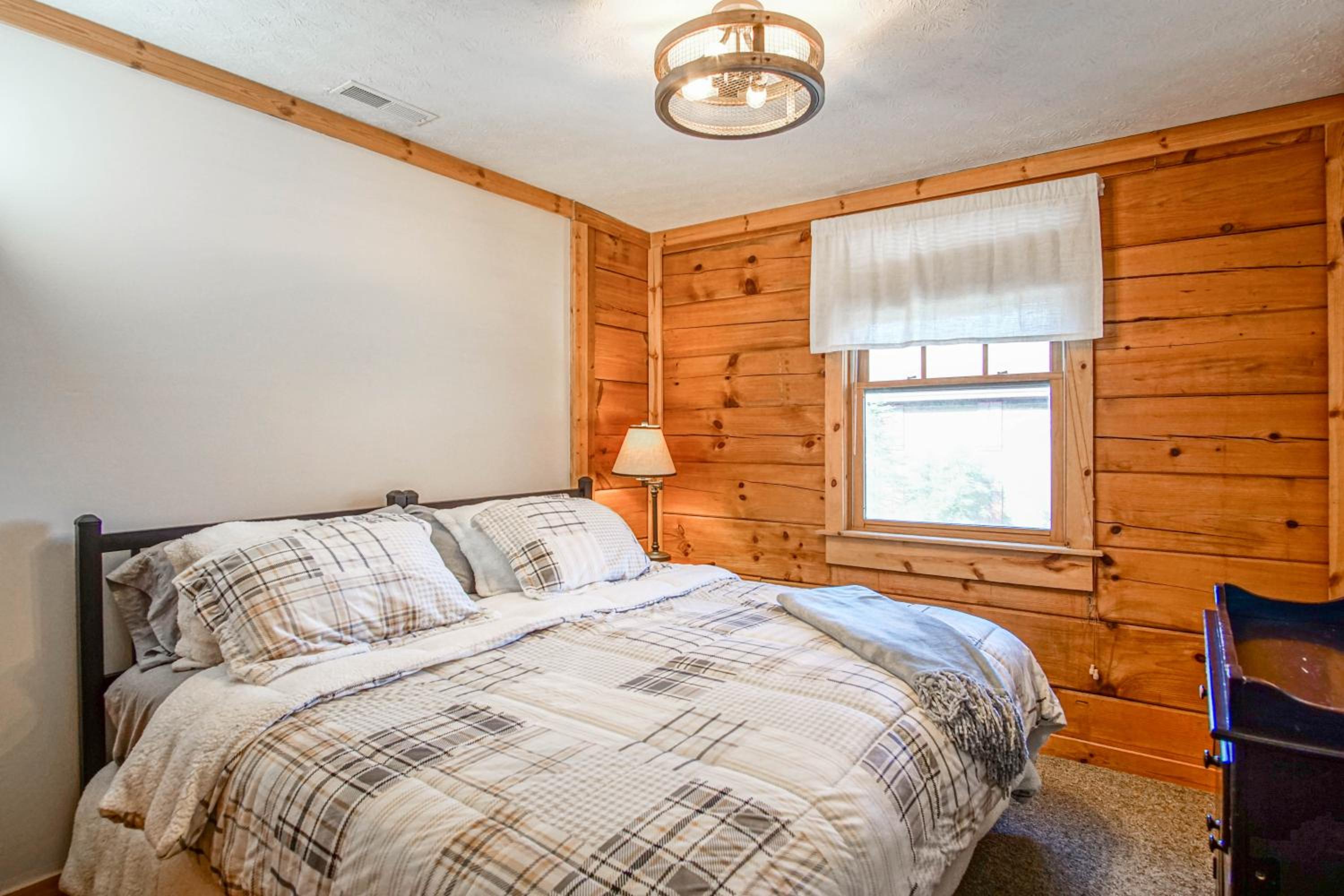 Loggers Run 6, Five Bedrooms