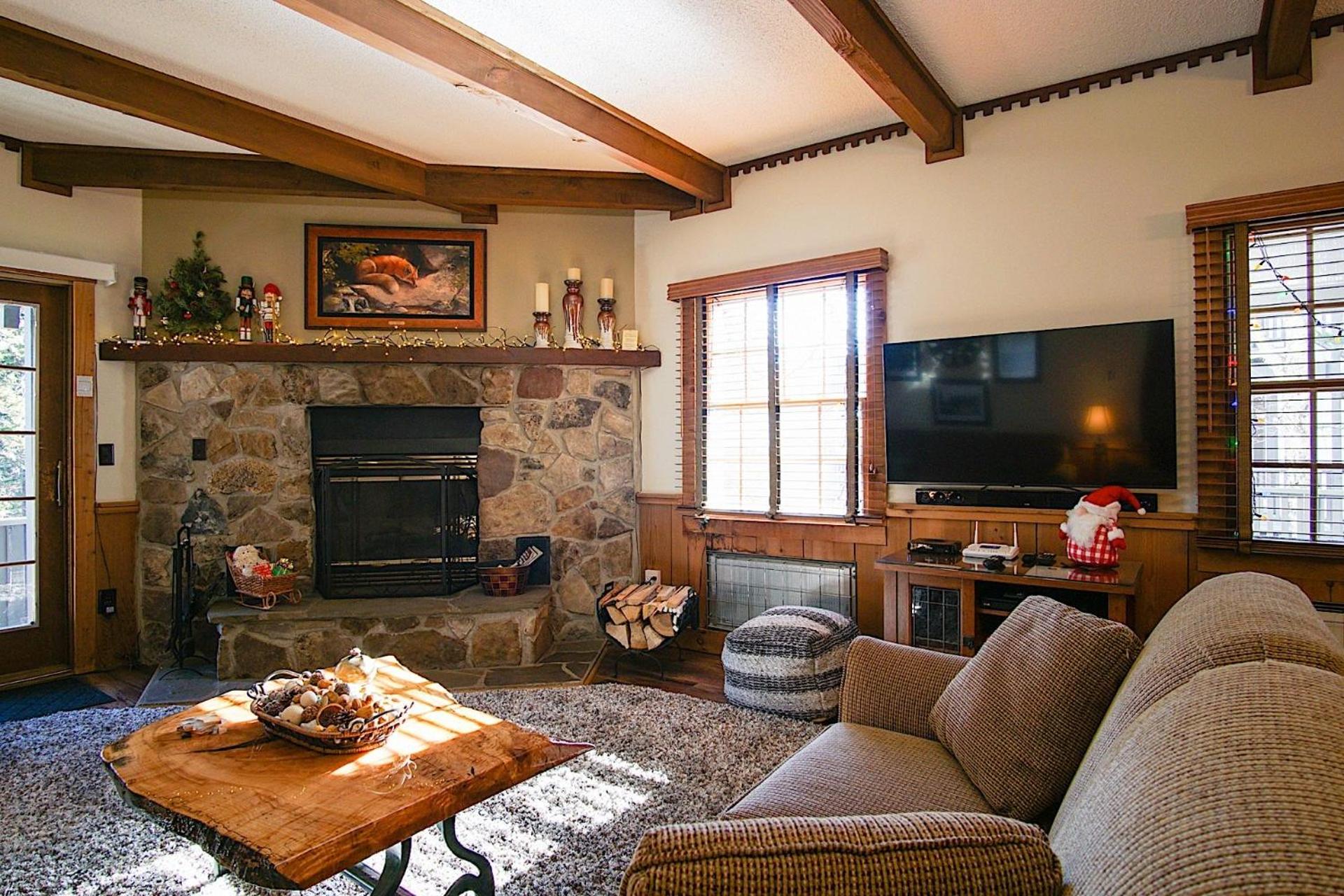 Whistlepunk 20 Wilderness Hideaway, Slope Side, Spacious 2 Br Condo