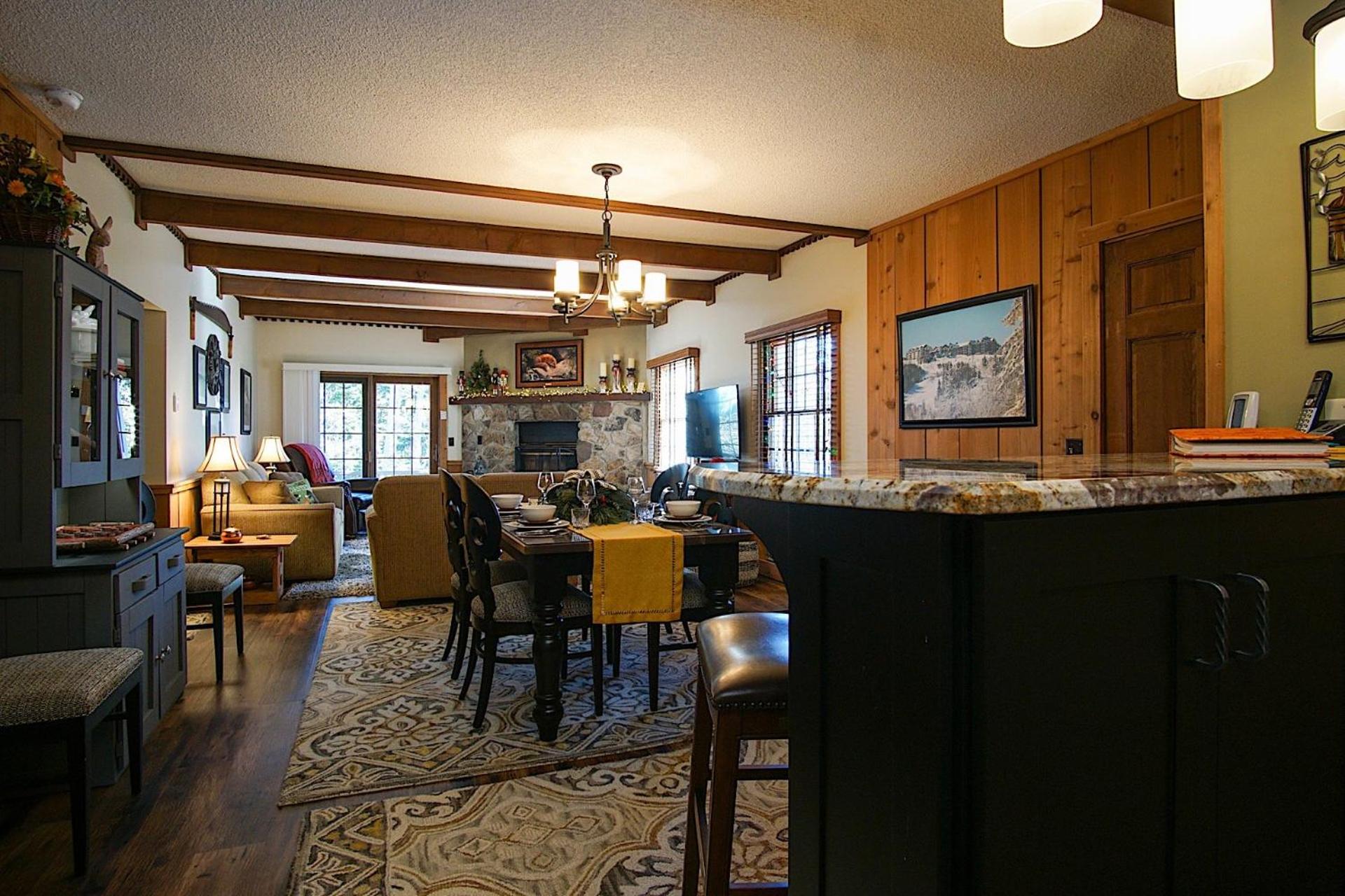 Whistlepunk 20 Wilderness Hideaway, Slope Side, Spacious 2 Br Condo
