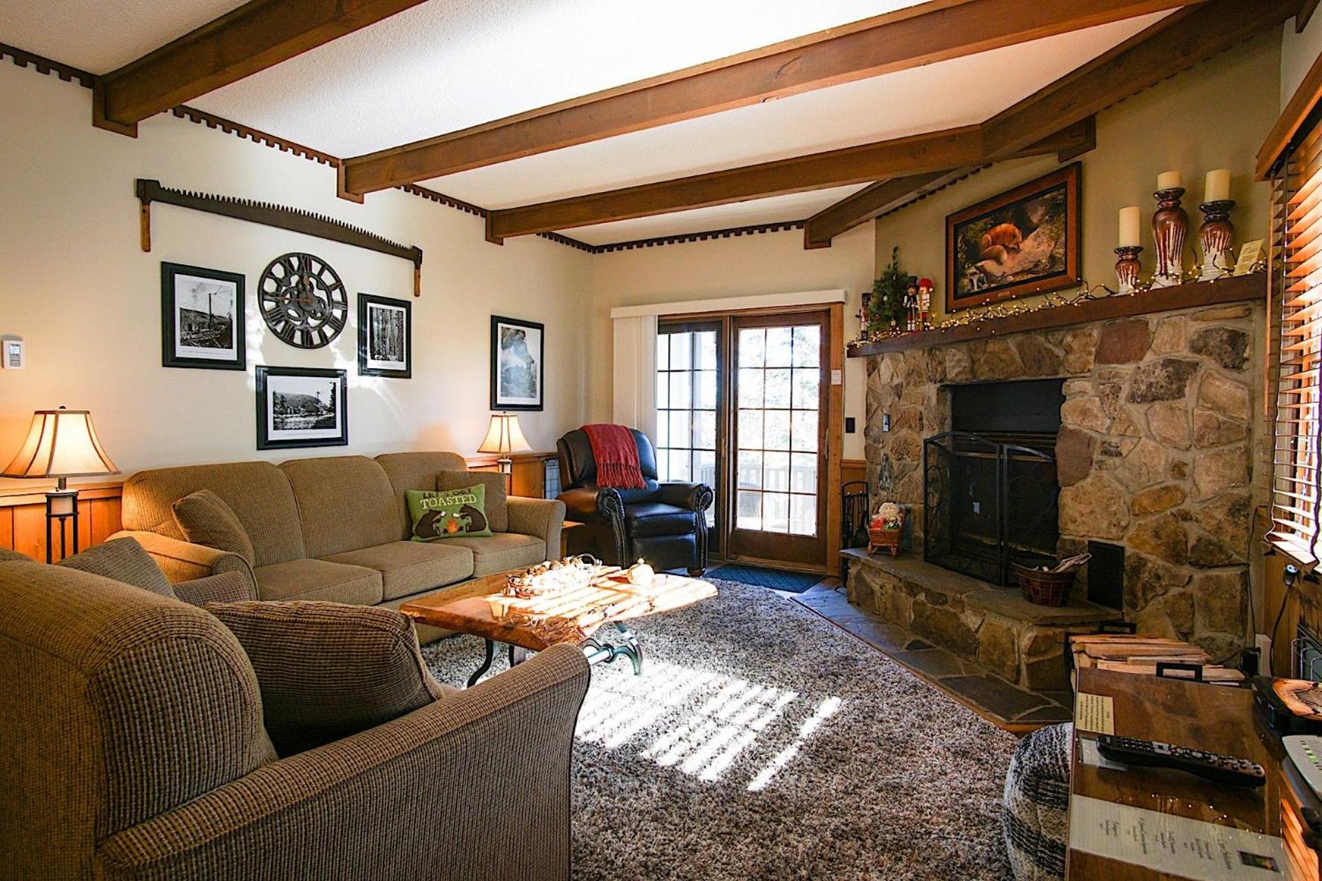 Whistlepunk 20 Wilderness Hideaway, Slope Side, Spacious 2 Br Condo