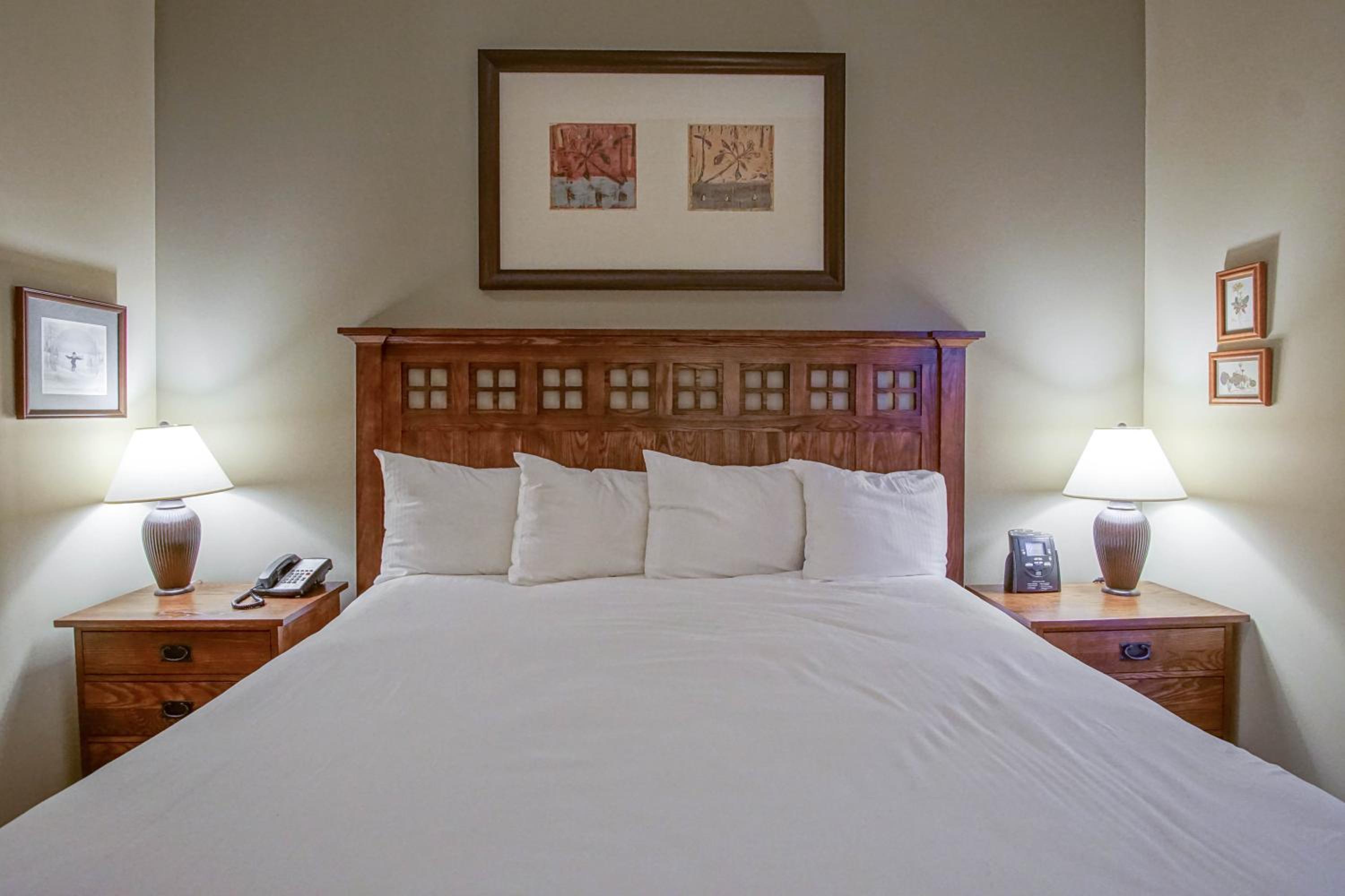 Soaring Eagle #110: 2 Bedrooms, 2 Full Baths: Slope Side