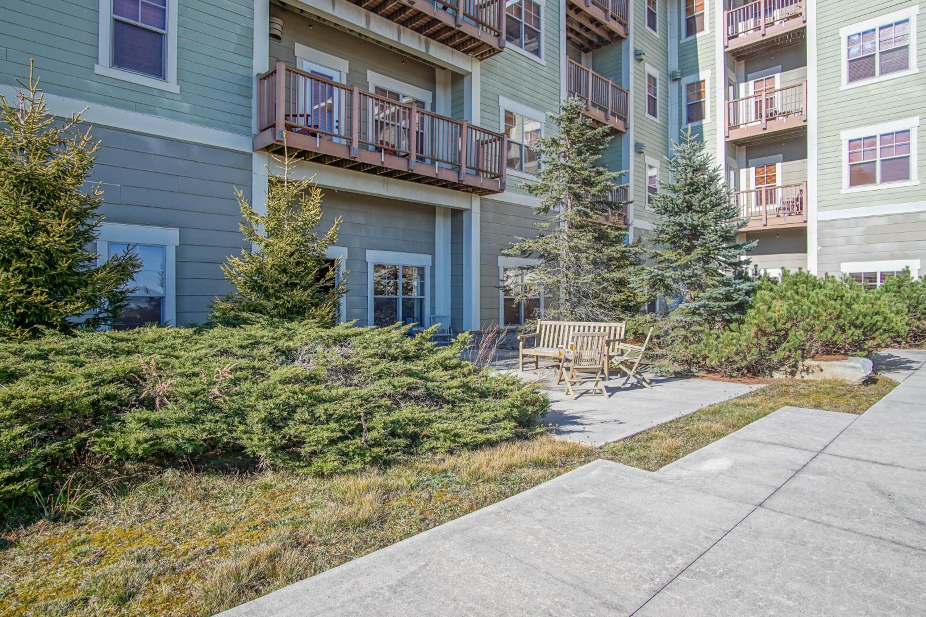 Soaring Eagle #110: 2 Bedrooms, 2 Full Baths: Slope Side