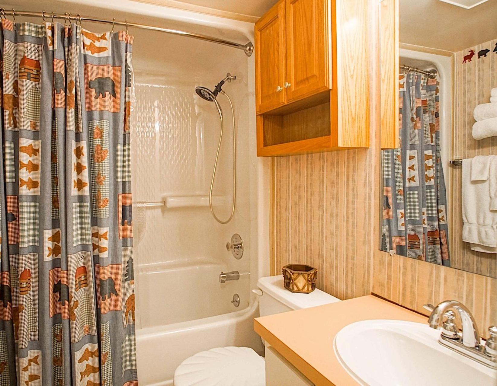 Silver Creek 5216 - The Winter`s Amazing 2 Br Condo