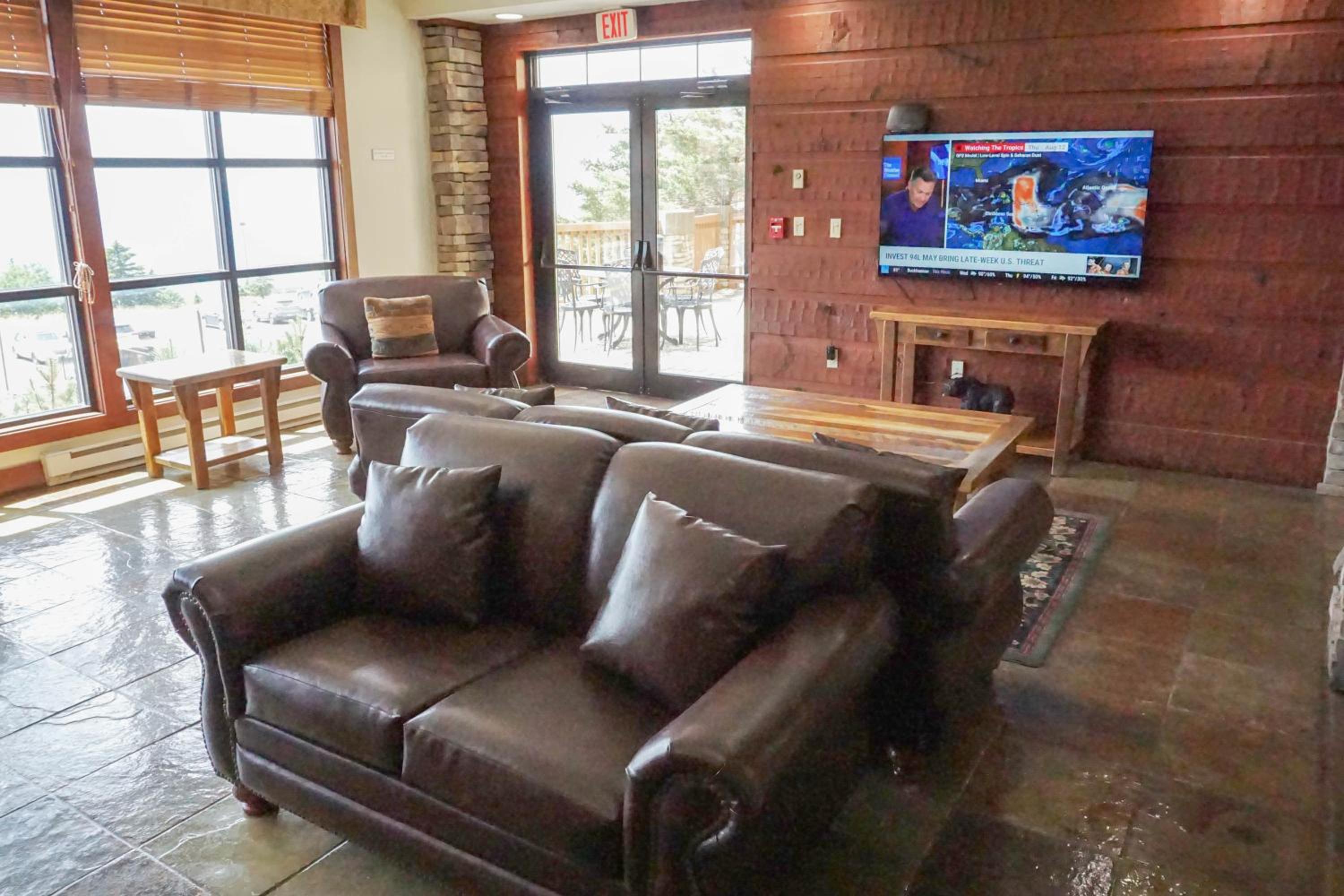 Rimfire 322 - Pocahontas Sunrise Perfect Location Sleeps 4