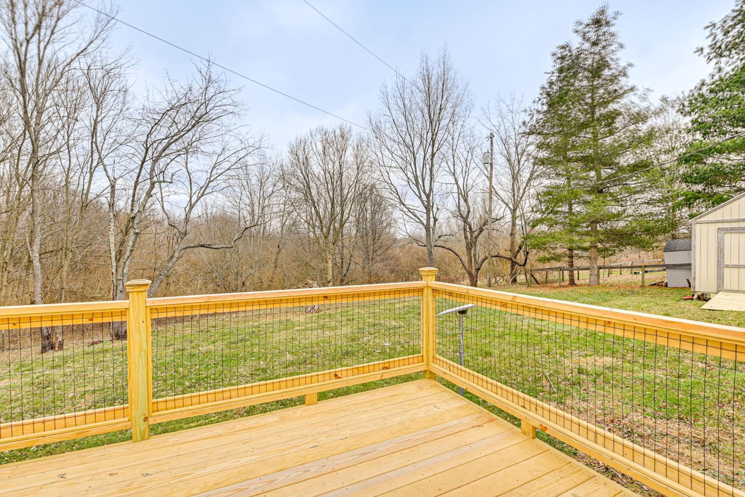 Fire Pit and Yard Peaceful Bluegrass Escape!