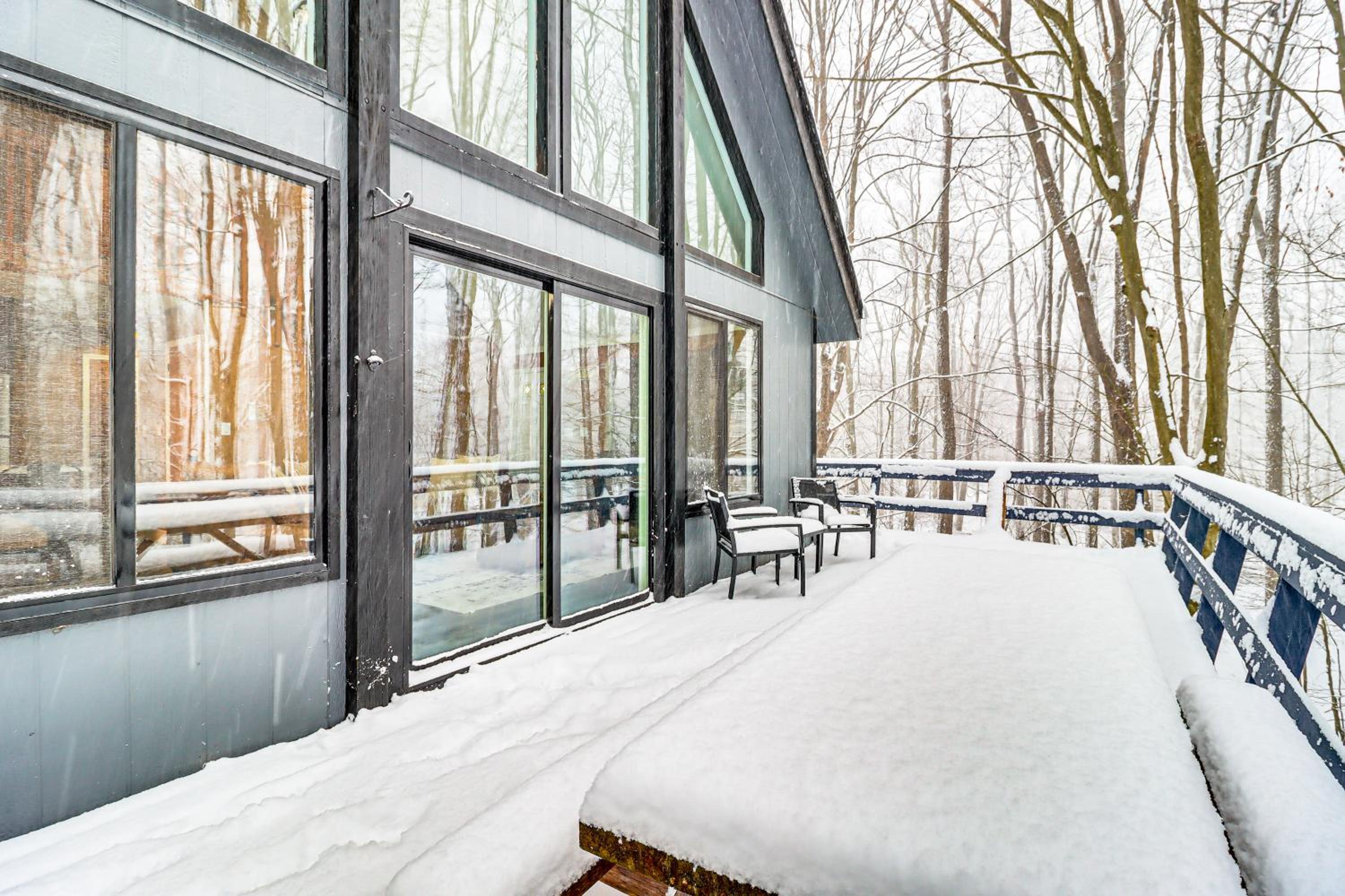 Scenic Views! Clifton Twp Chalet with Fire Pit, Deck
