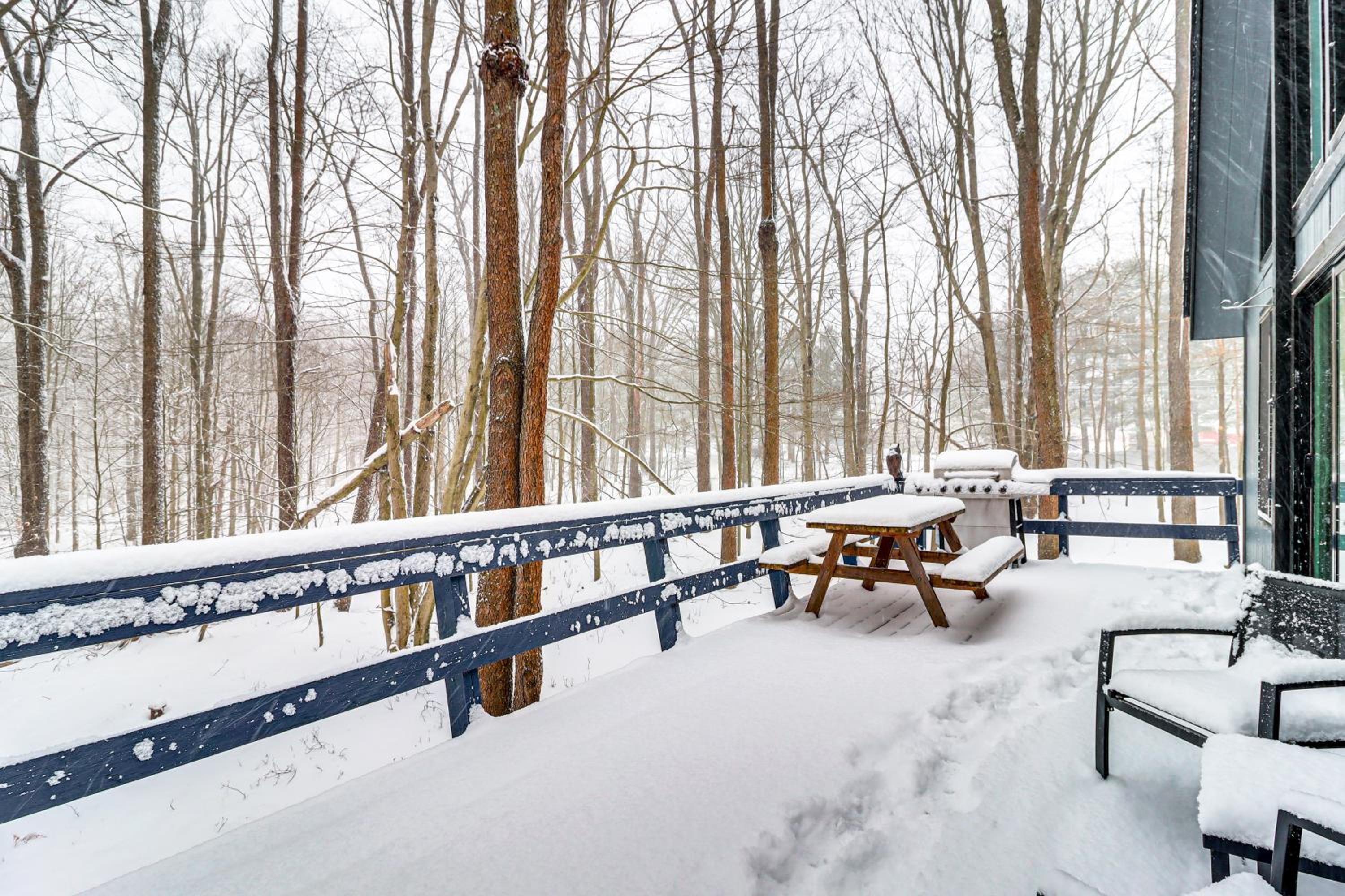 Scenic Views! Clifton Twp Chalet with Fire Pit, Deck
