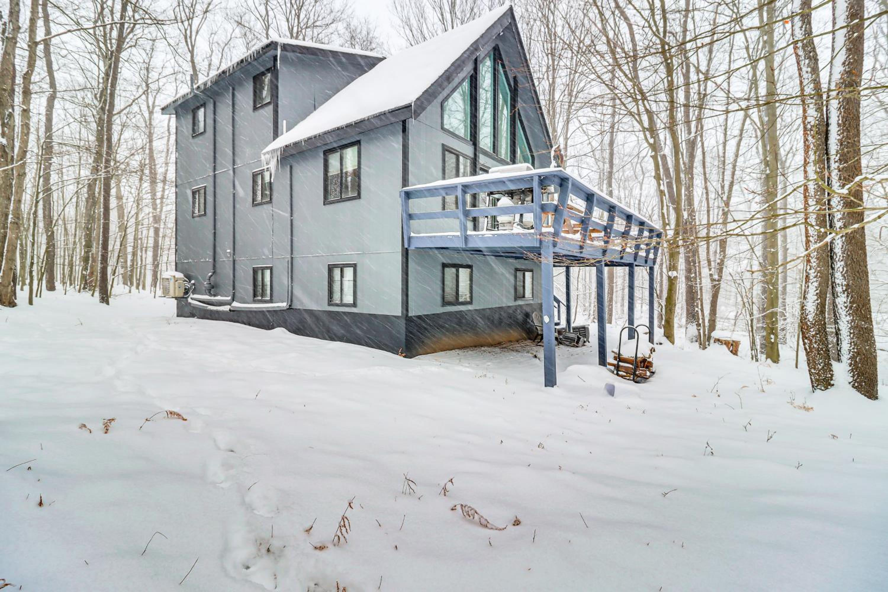 Scenic Views! Clifton Twp Chalet with Fire Pit, Deck