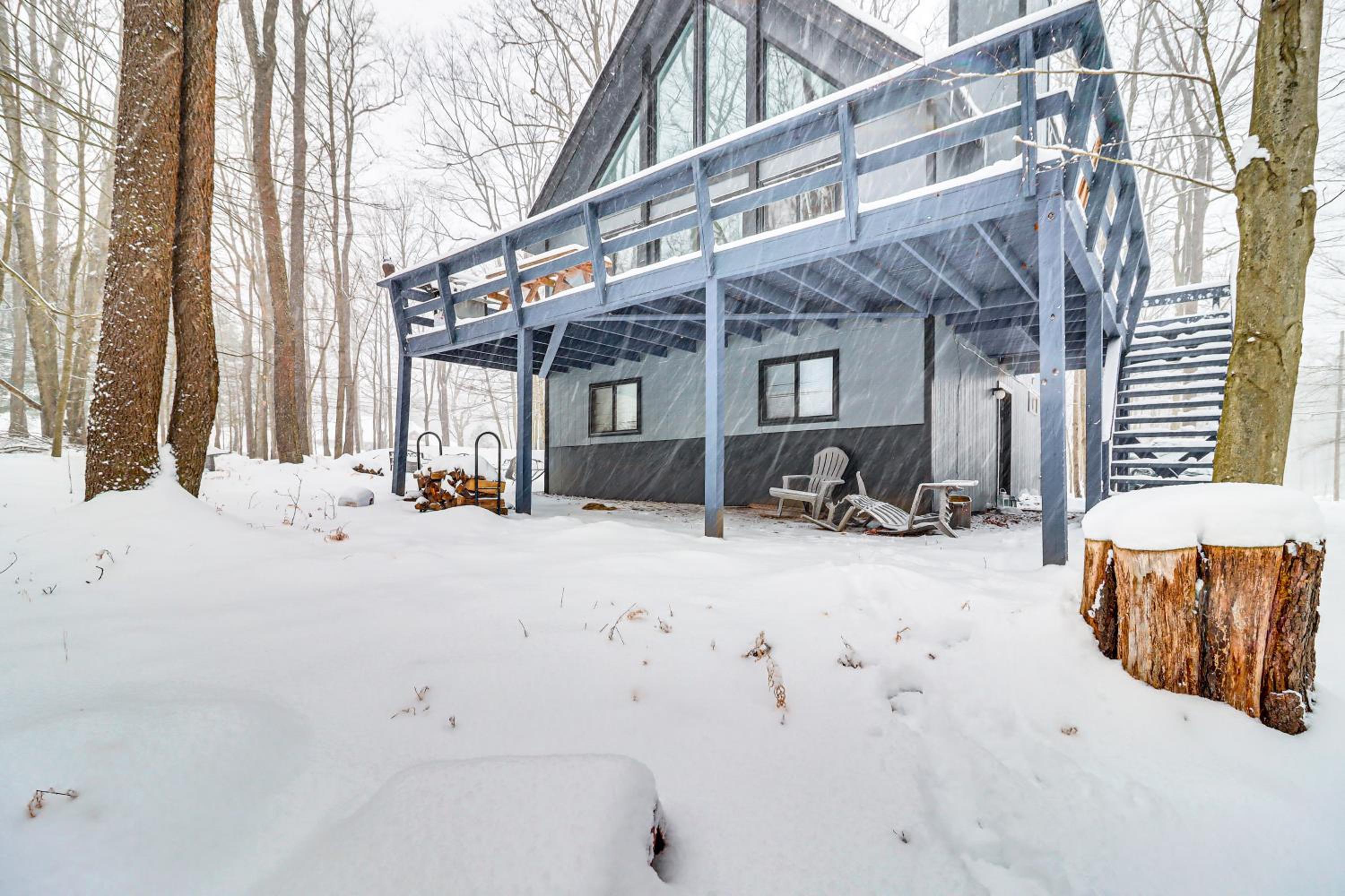 Scenic Views! Clifton Twp Chalet with Fire Pit, Deck