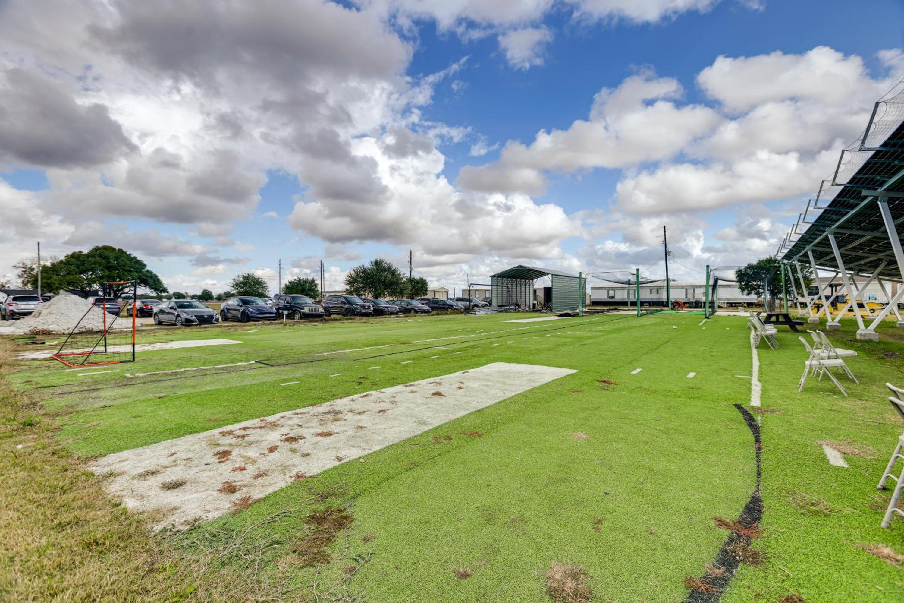 Sports Complex On-Site! Houston Area Family Home