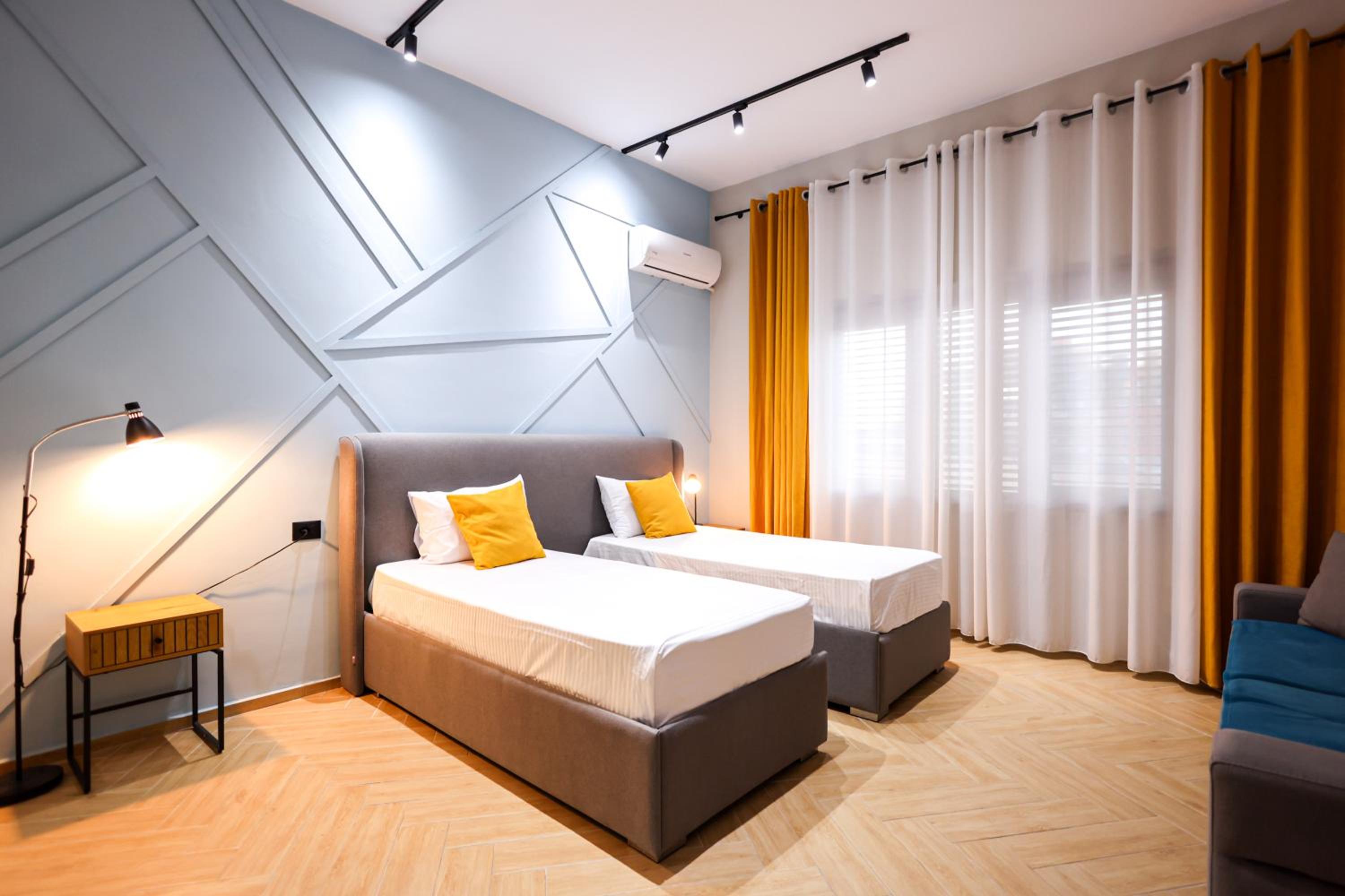 Grandstay Central