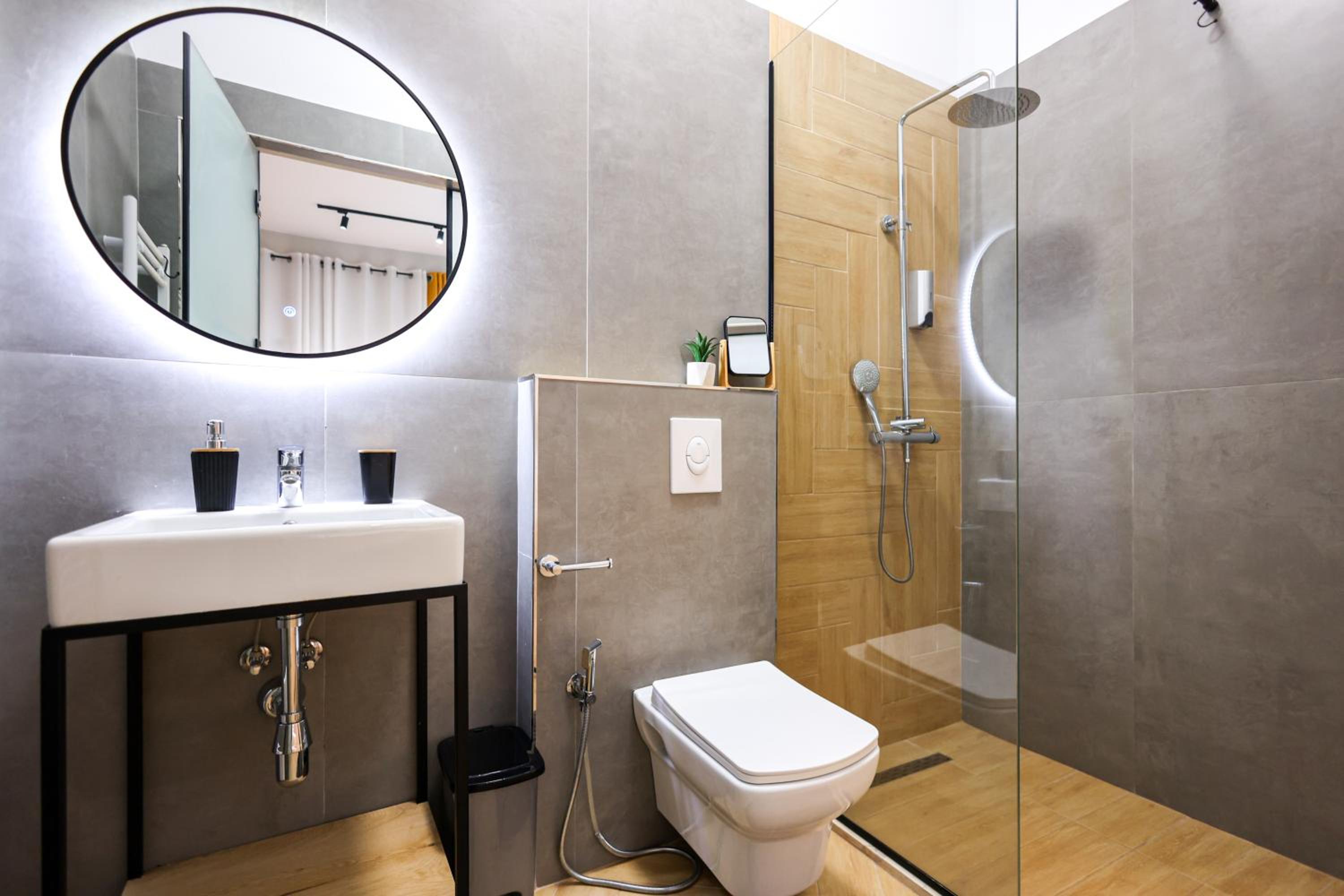 Grandstay Central