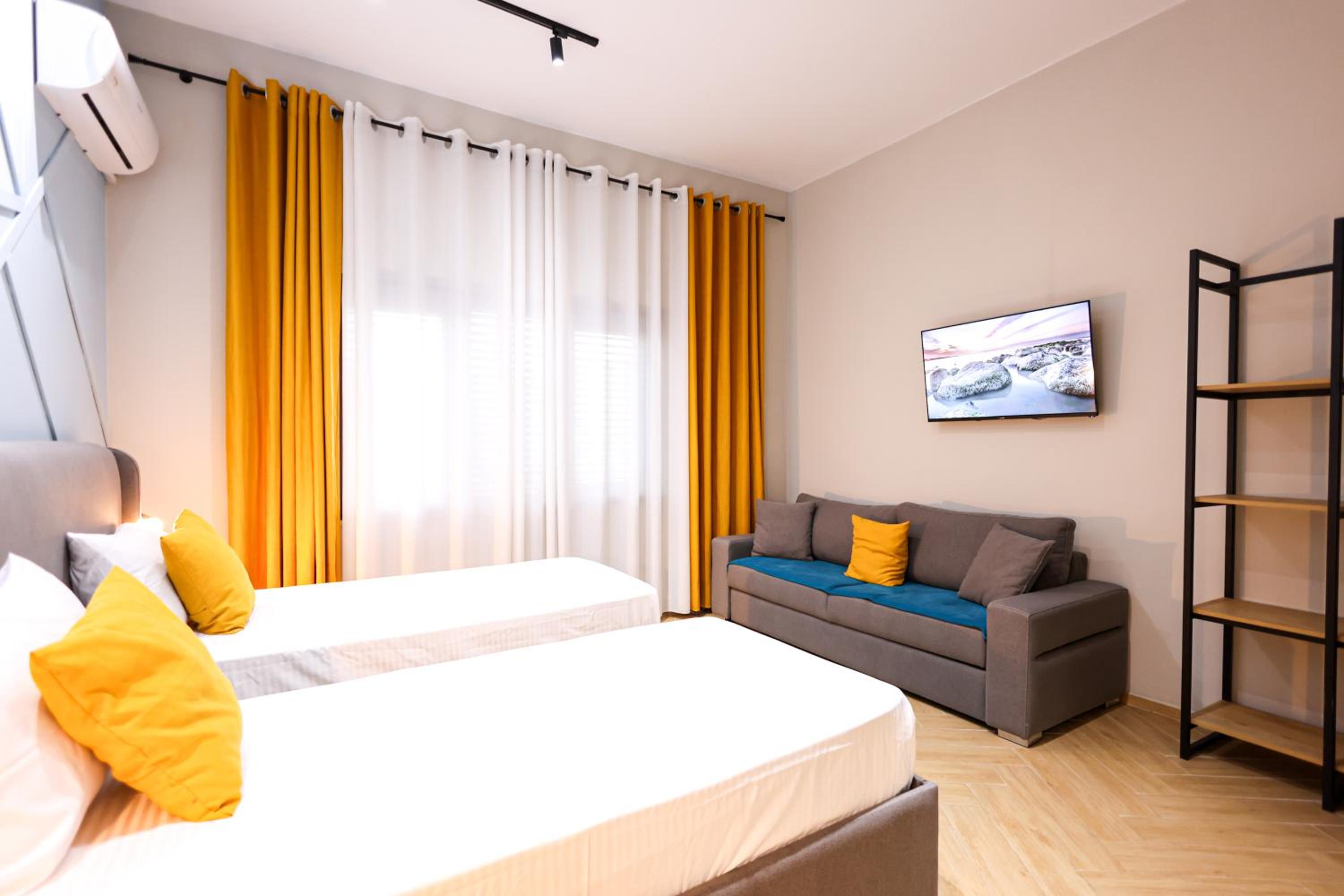 Grandstay Central