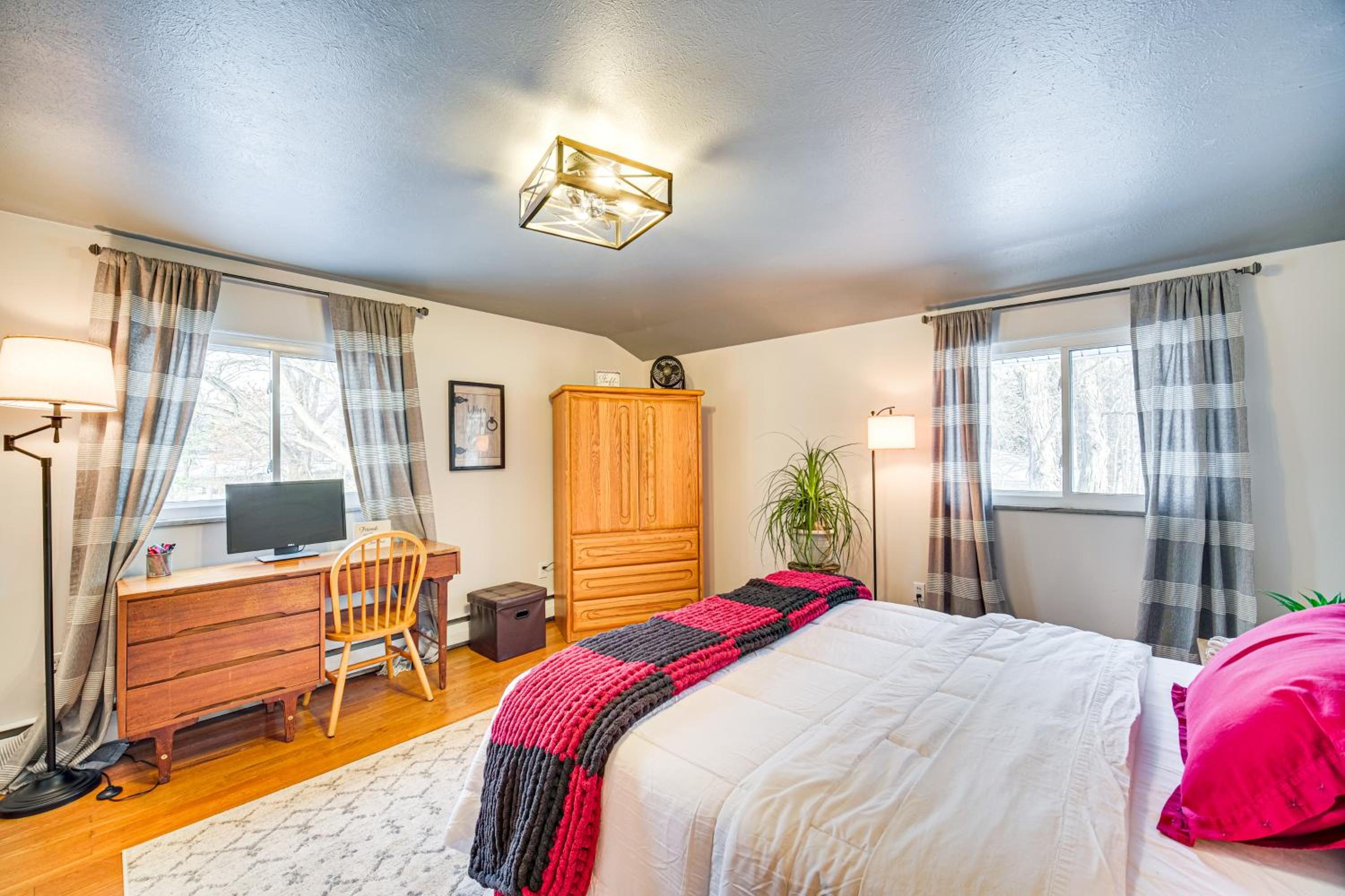 Quiet Berea Retreat Family Friendly!