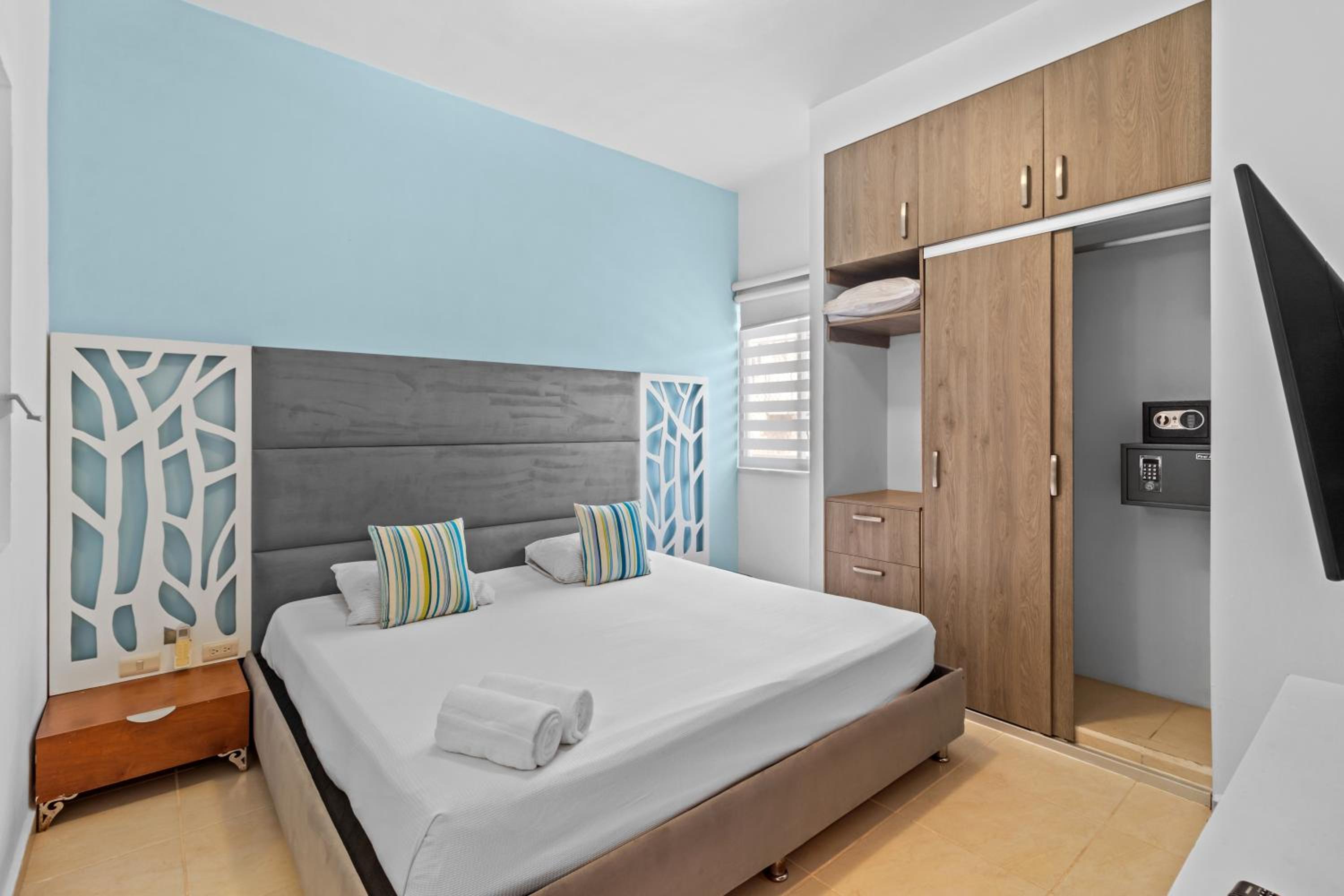 Lisboa Condominium - Modern Stay in Versalles