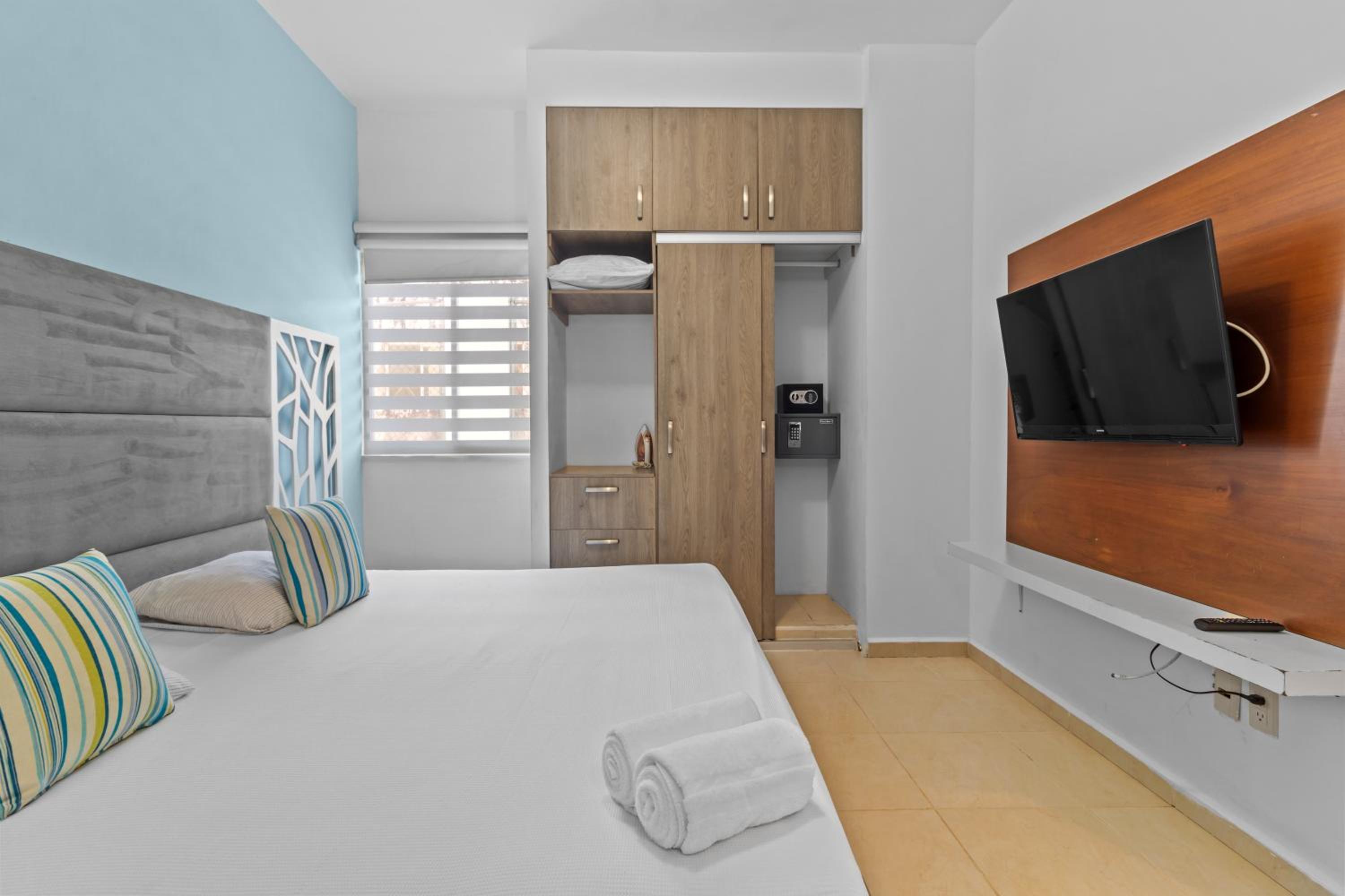 Lisboa Condominium - Modern Stay in Versalles