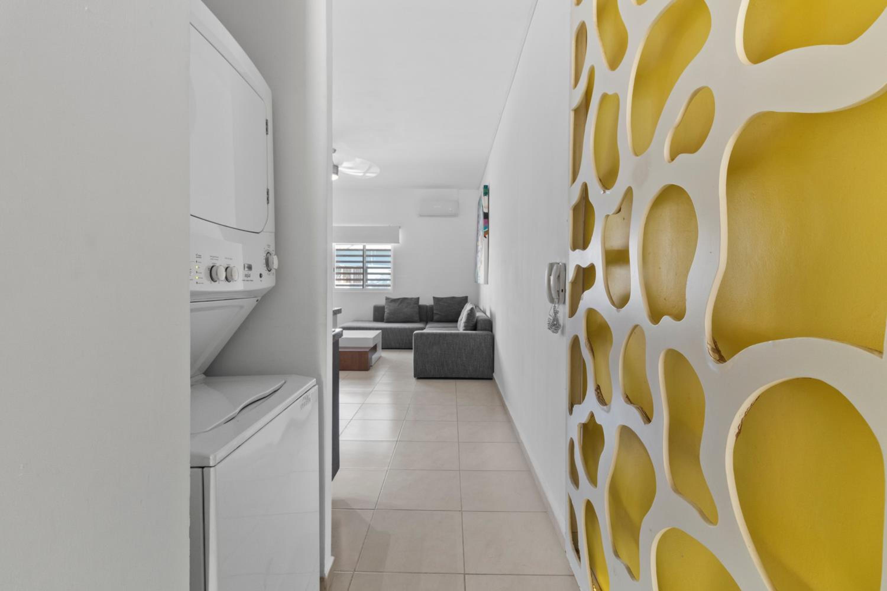 Lisboa Condominium - Modern Stay in Versalles