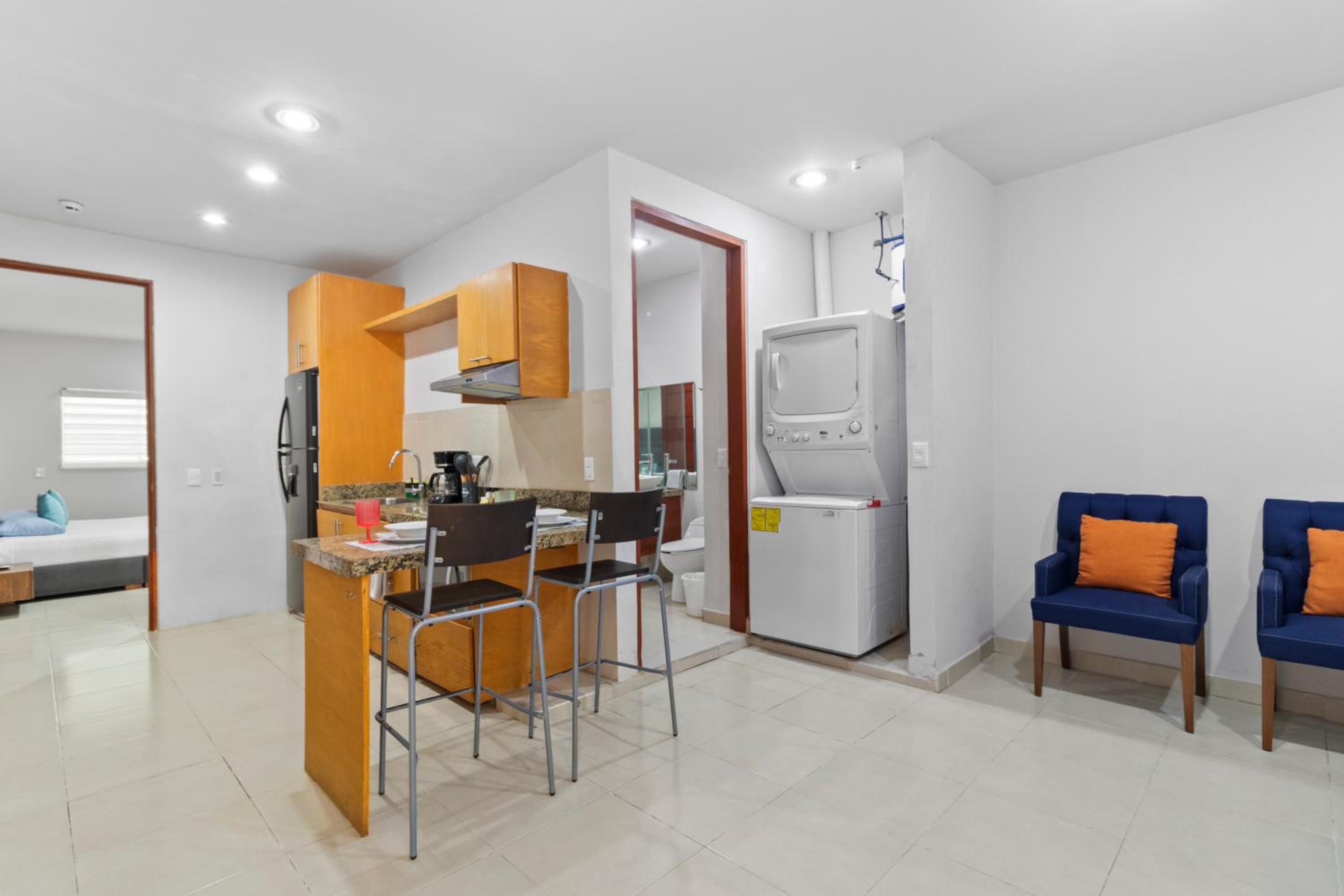 Lisboa Condominium - Modern Stay in Versalles