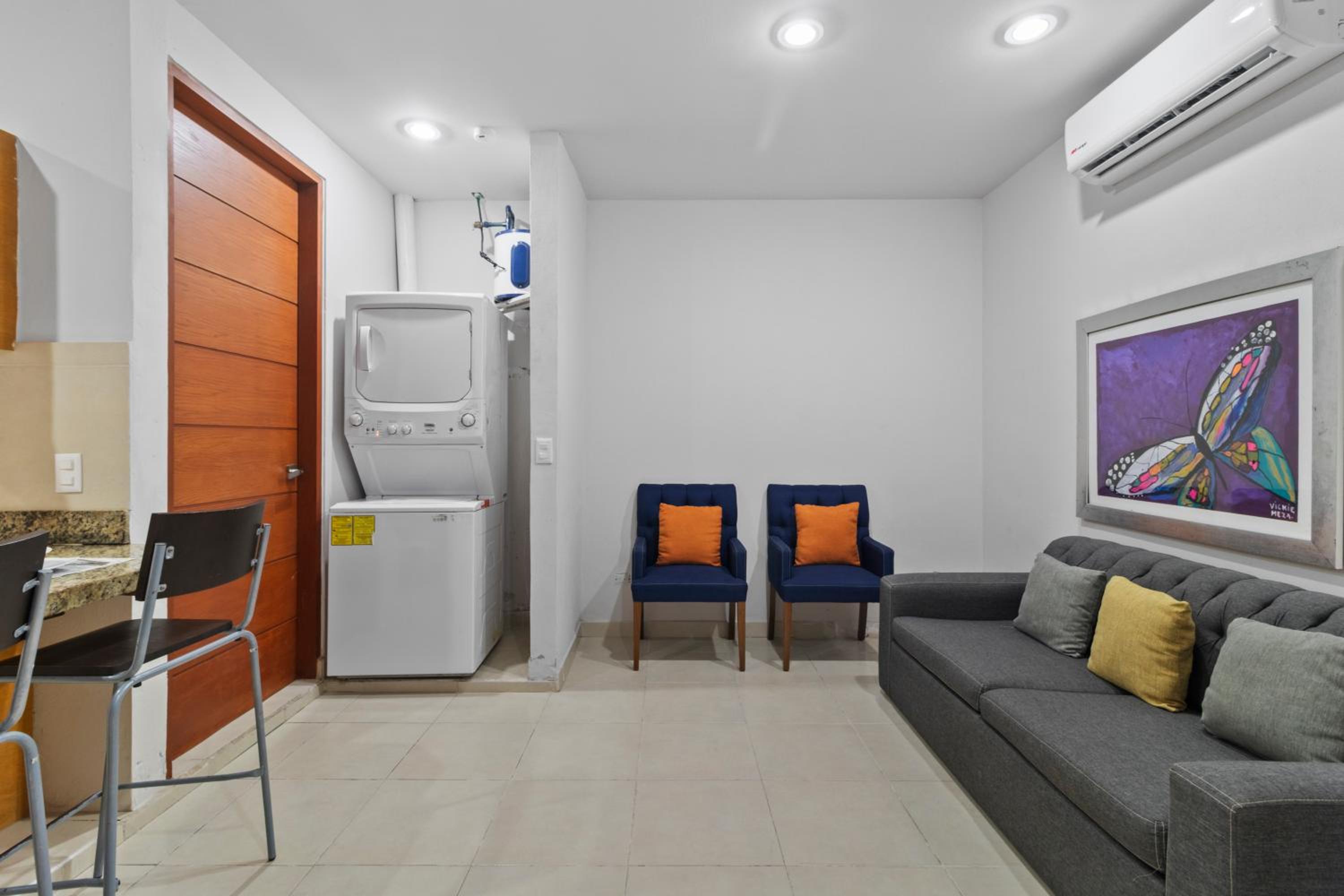Lisboa Condominium - Modern Stay in Versalles