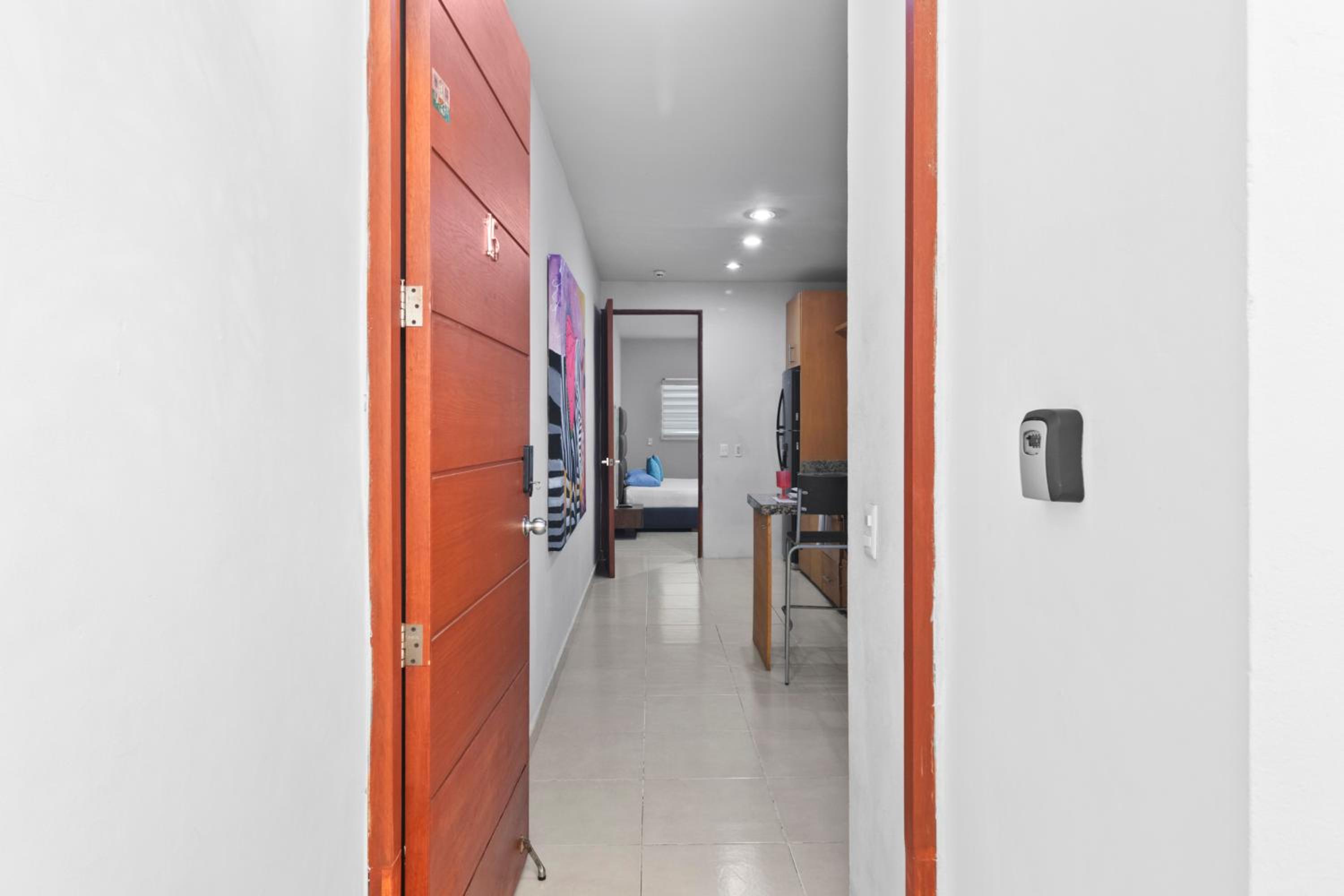 Lisboa Condominium - Modern Stay in Versalles