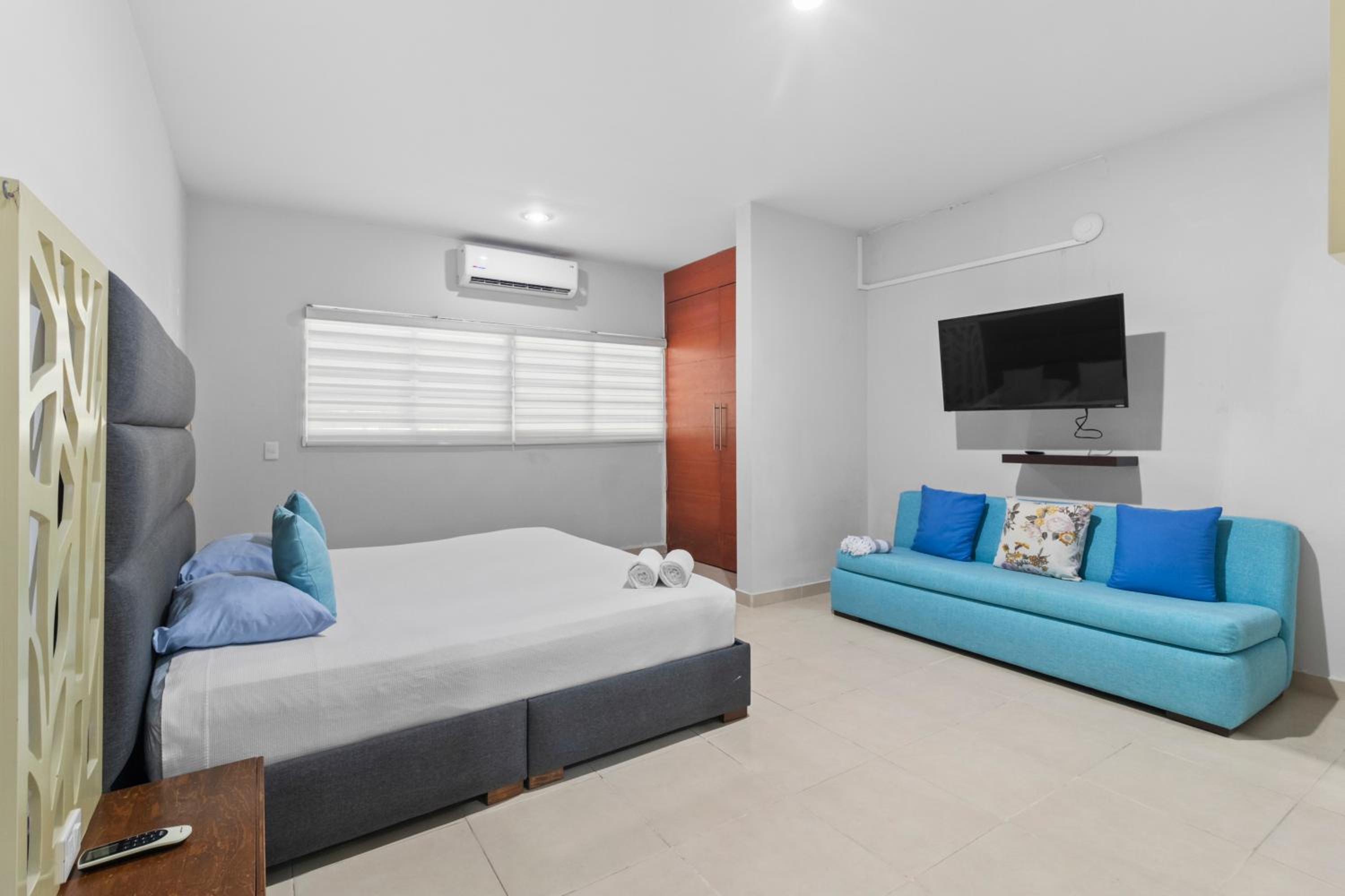 Lisboa Condominium - Modern Stay in Versalles