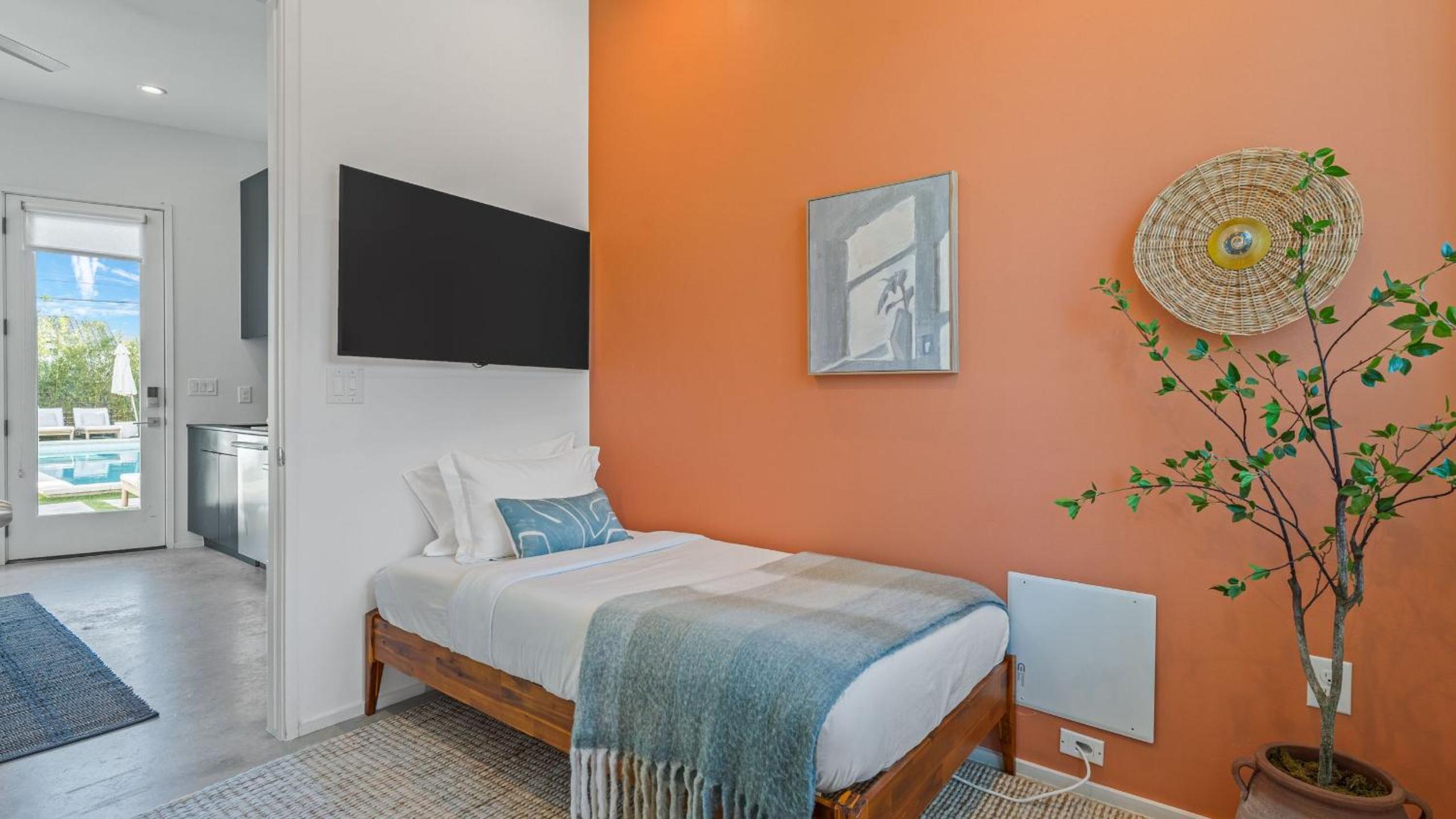 Sleeps 32 Private Compound w Putting Green Bouldin Collective by AvantStay