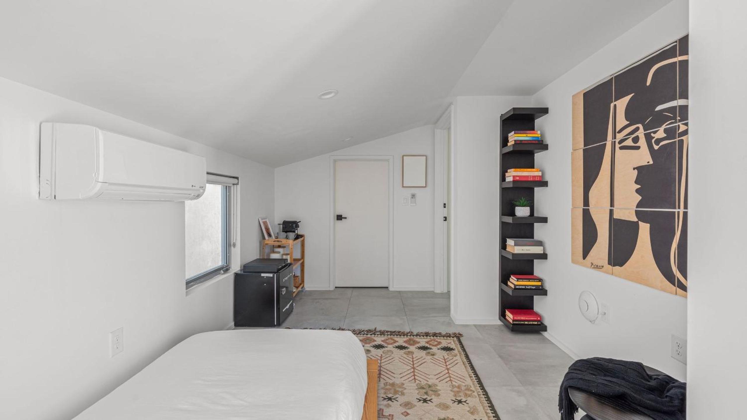 Sleeps 32 Private Compound w Putting Green Bouldin Collective by AvantStay
