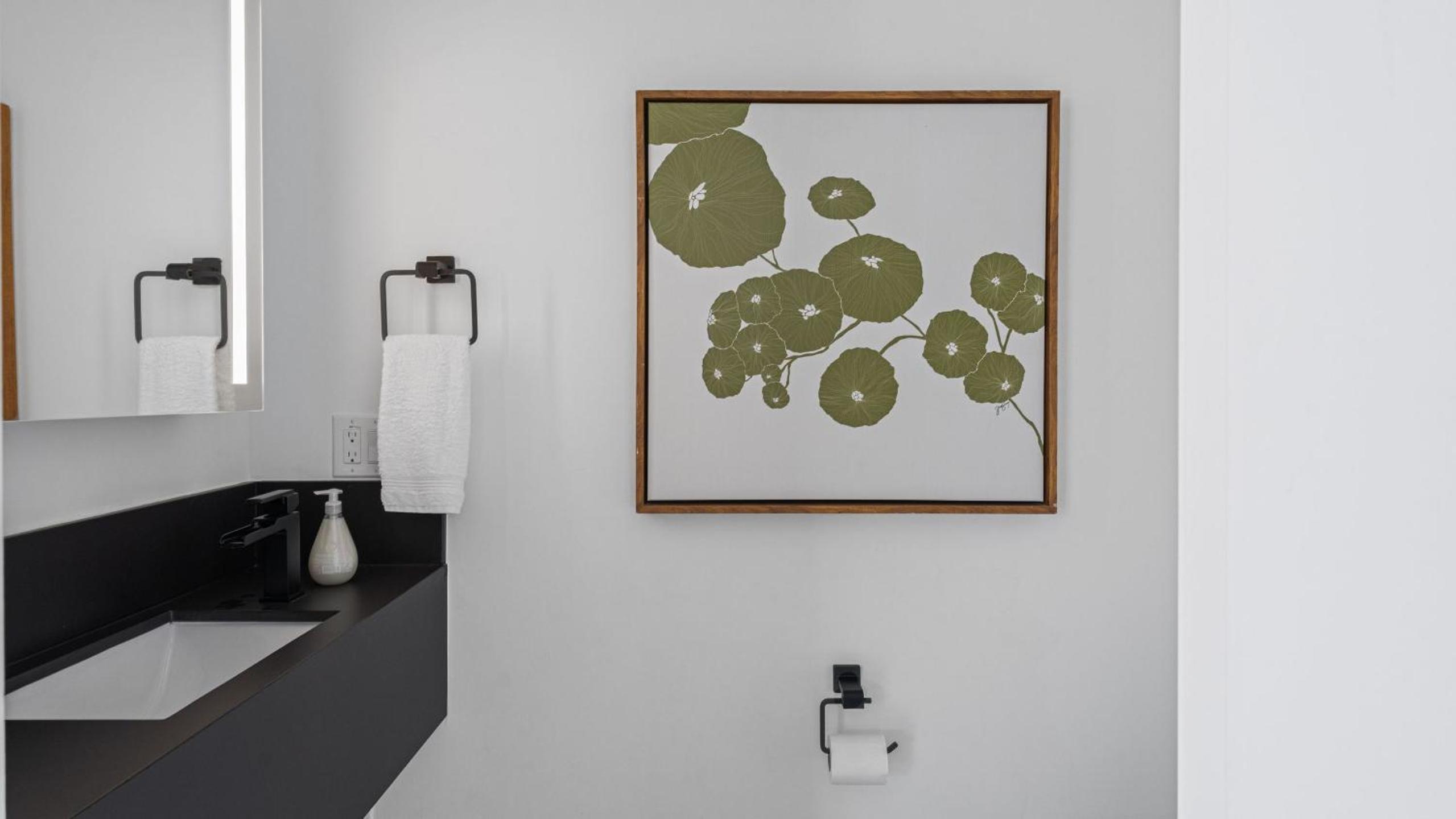Luxe 6BDR Retreat w Putting Green Game Room Bouldin Collective by AvantStay