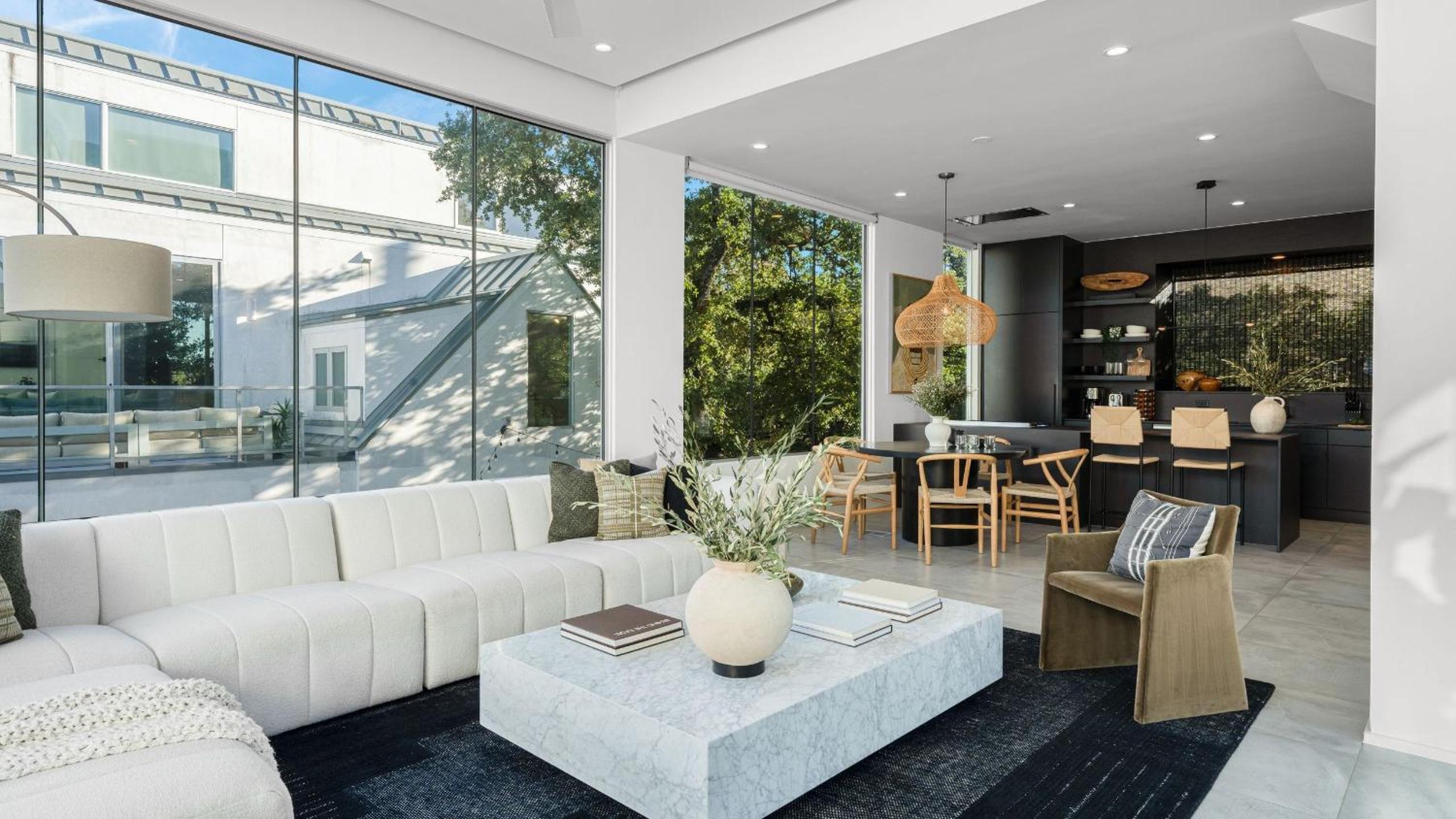 Luxe 9BDR Retreat w Putting Green Game Room Bouldin Collective by AvantStay