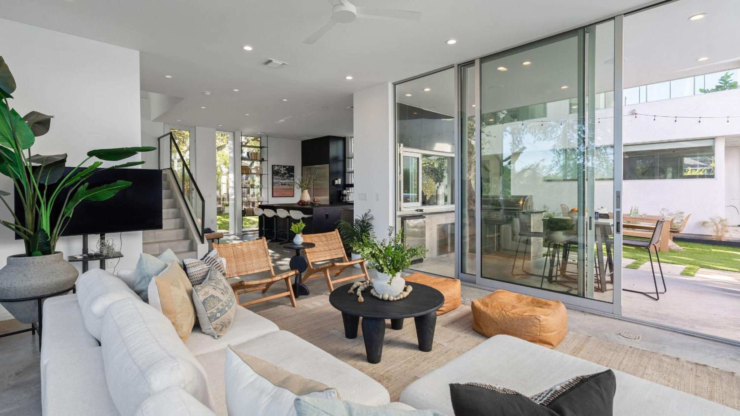 Luxe 9BDR Retreat w Putting Green Game Room Bouldin Collective by AvantStay