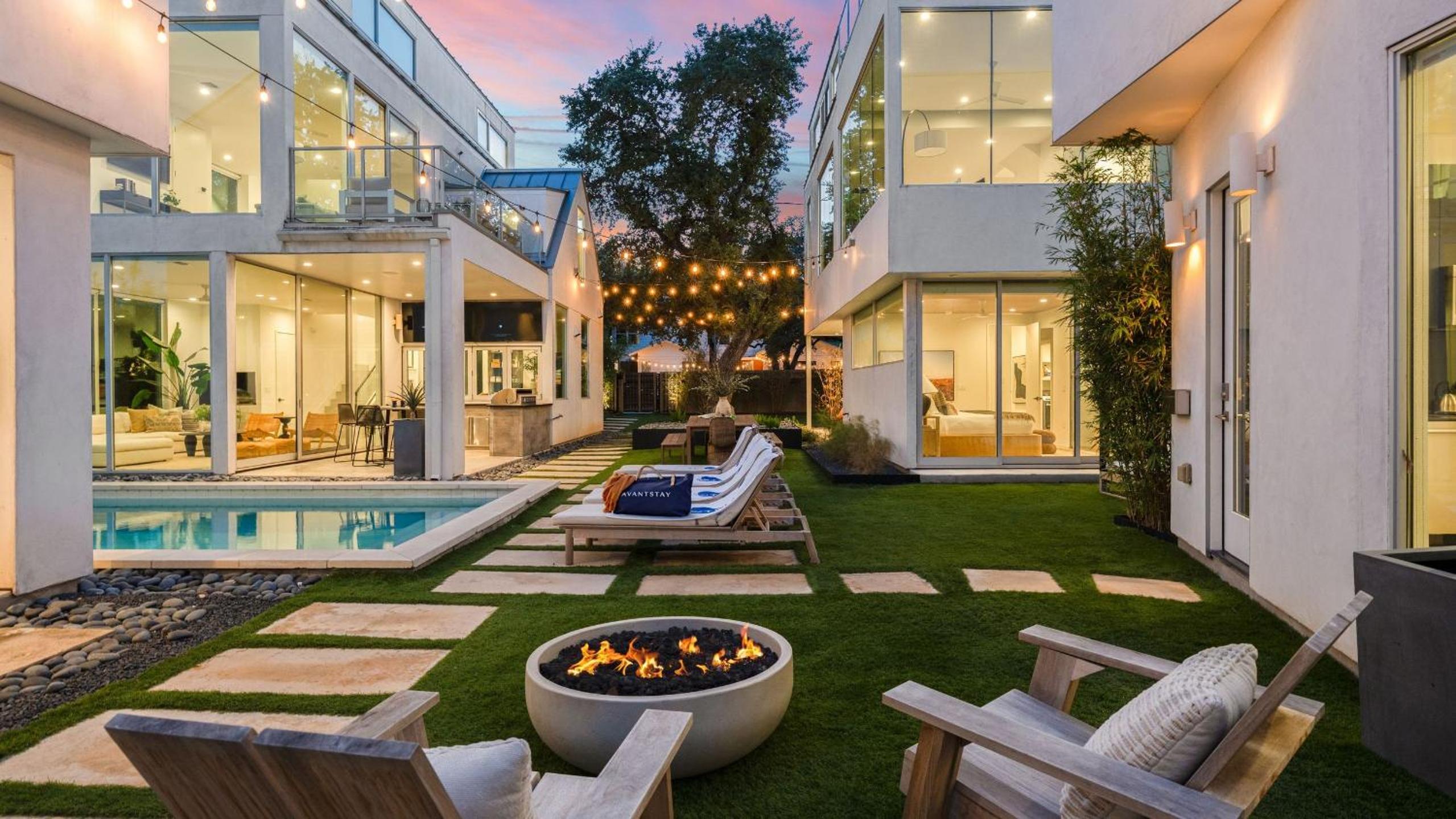 Luxe 11BDR w Putting Green Game Room Pool Bouldin Collective by AvantStay