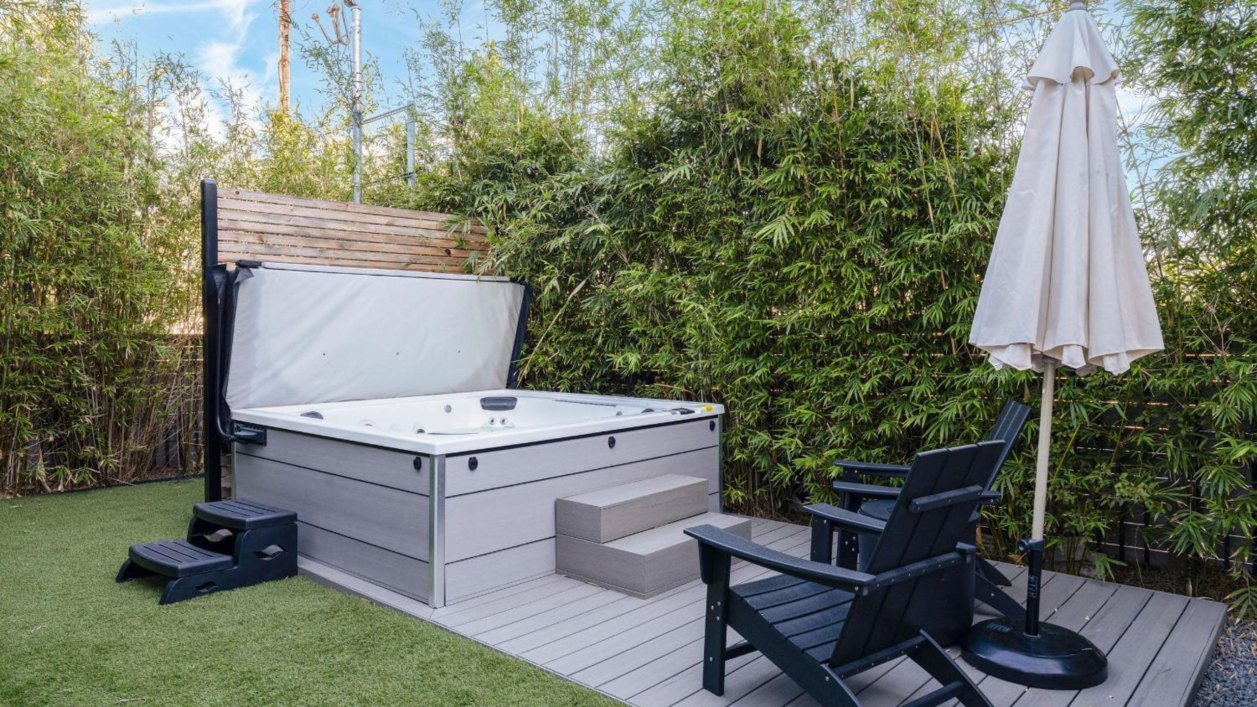 Luxe 11BDR w Putting Green Game Room Pool Bouldin Collective by AvantStay