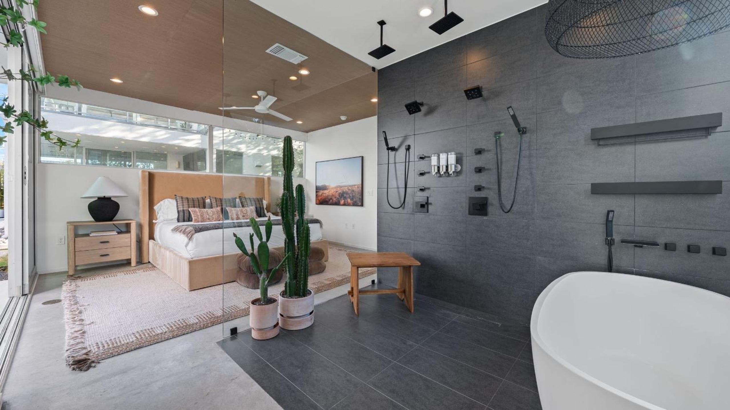Luxe 11BDR w Putting Green Game Room Pool Bouldin Collective by AvantStay