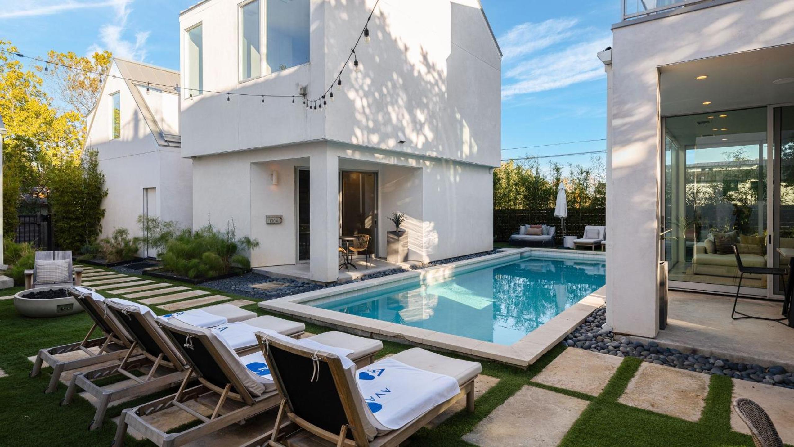 Luxe 11BDR w Putting Green Game Room Pool Bouldin Collective by AvantStay