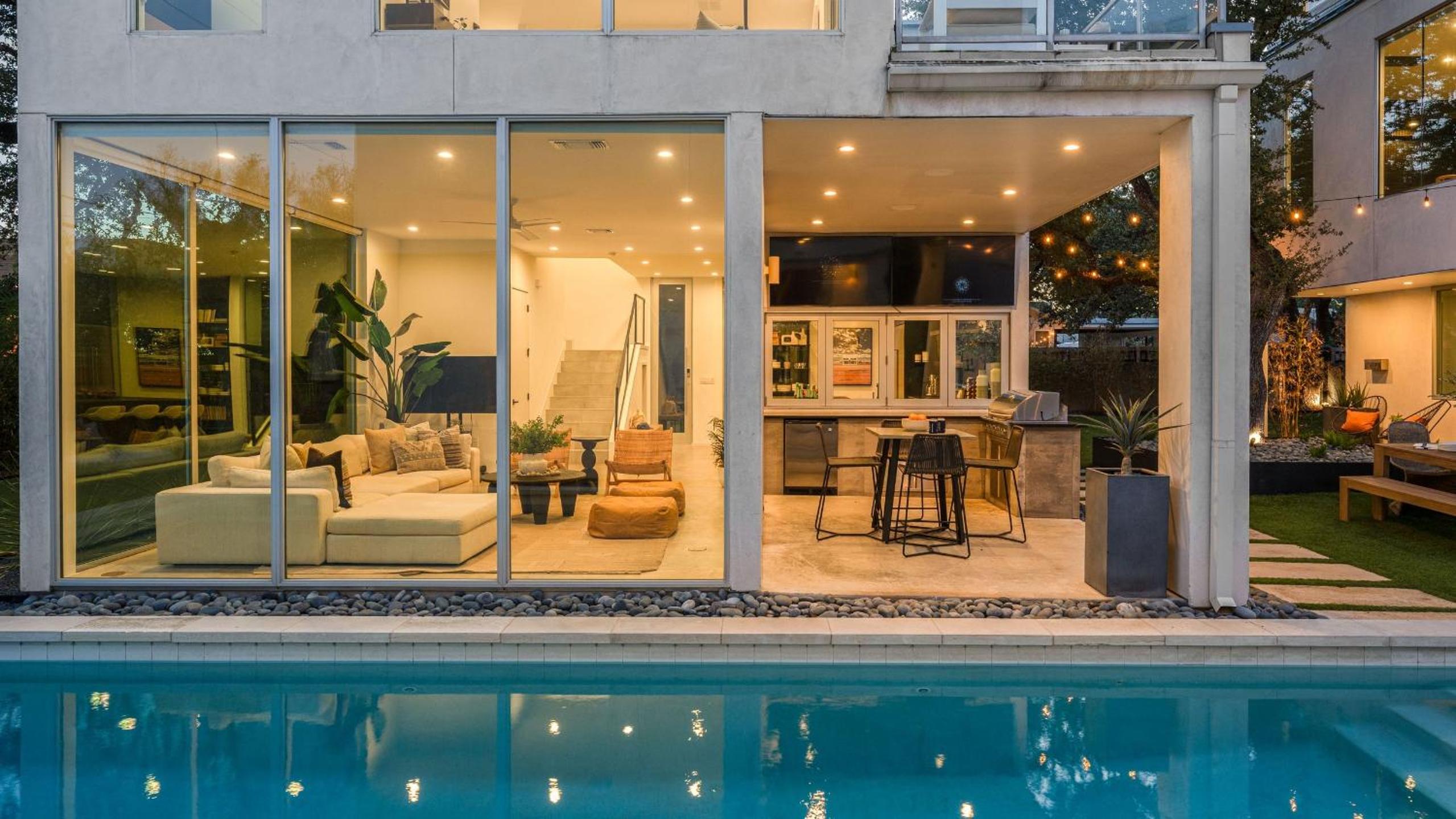 Luxe 11BDR w Putting Green Game Room Pool Bouldin Collective by AvantStay