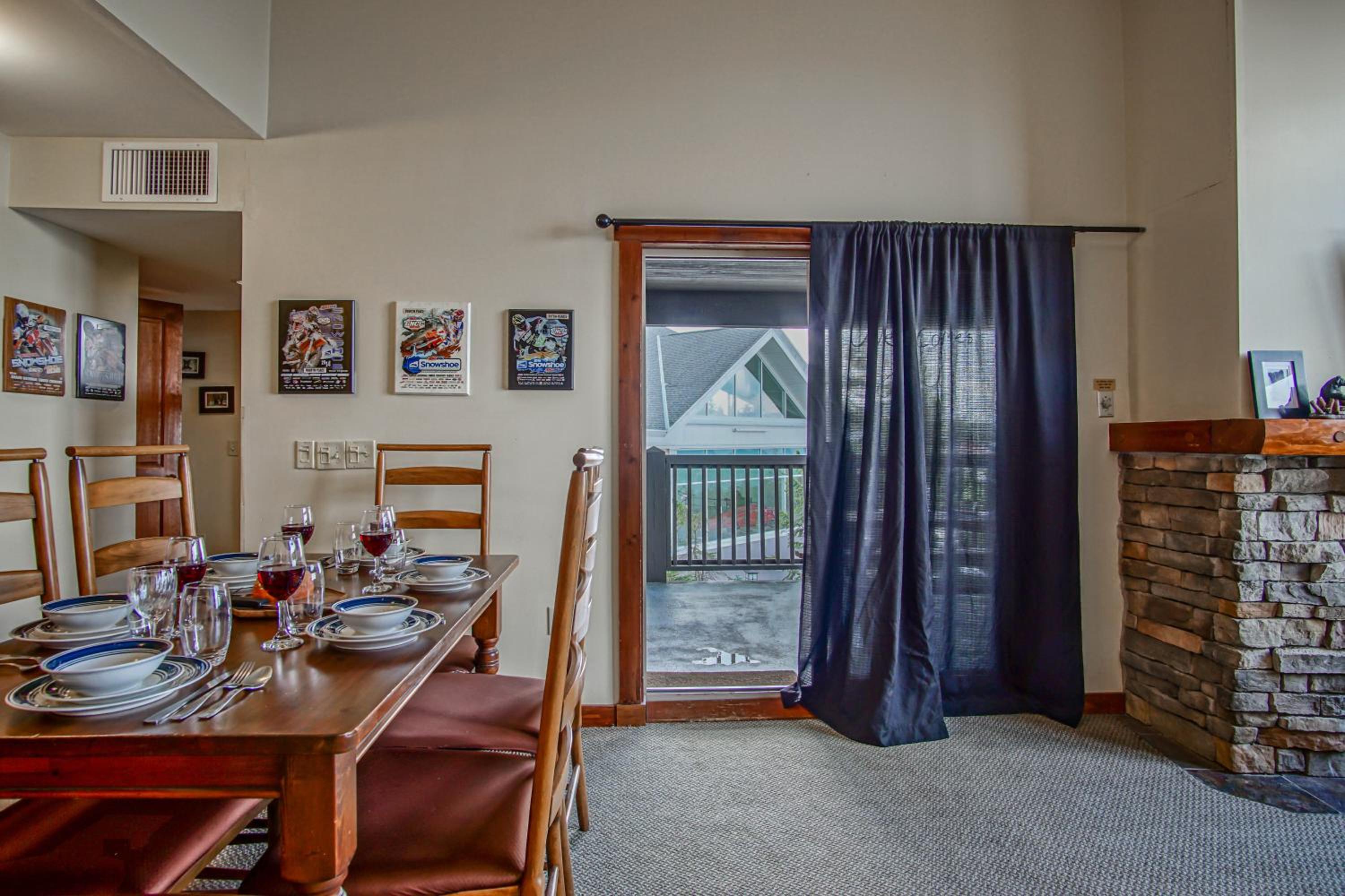 Ski in/ Ski out! Rimfire 351/352 Spacious and Cozy 2