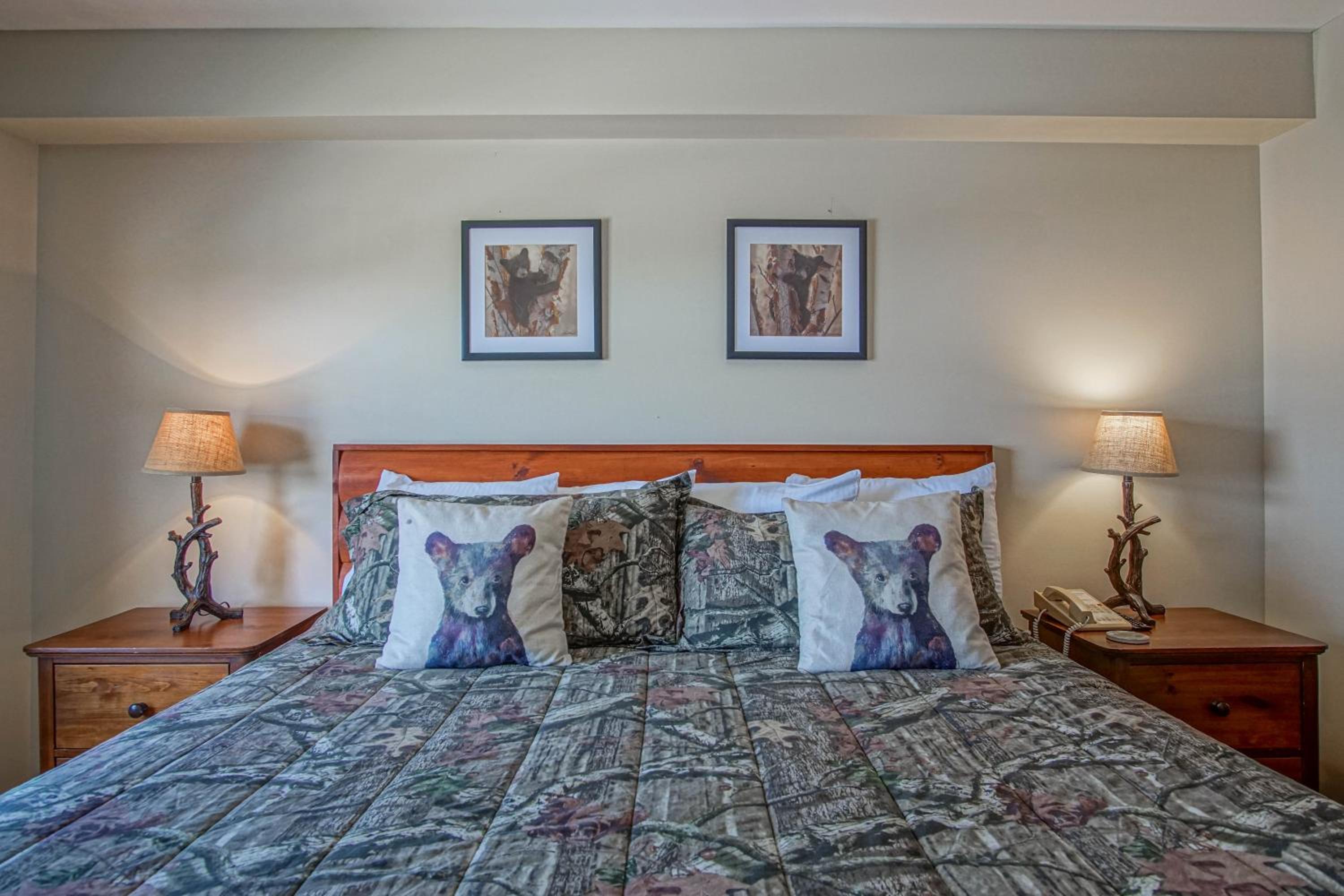 Ski in/ Ski out! Rimfire 351/352 Spacious and Cozy 2
