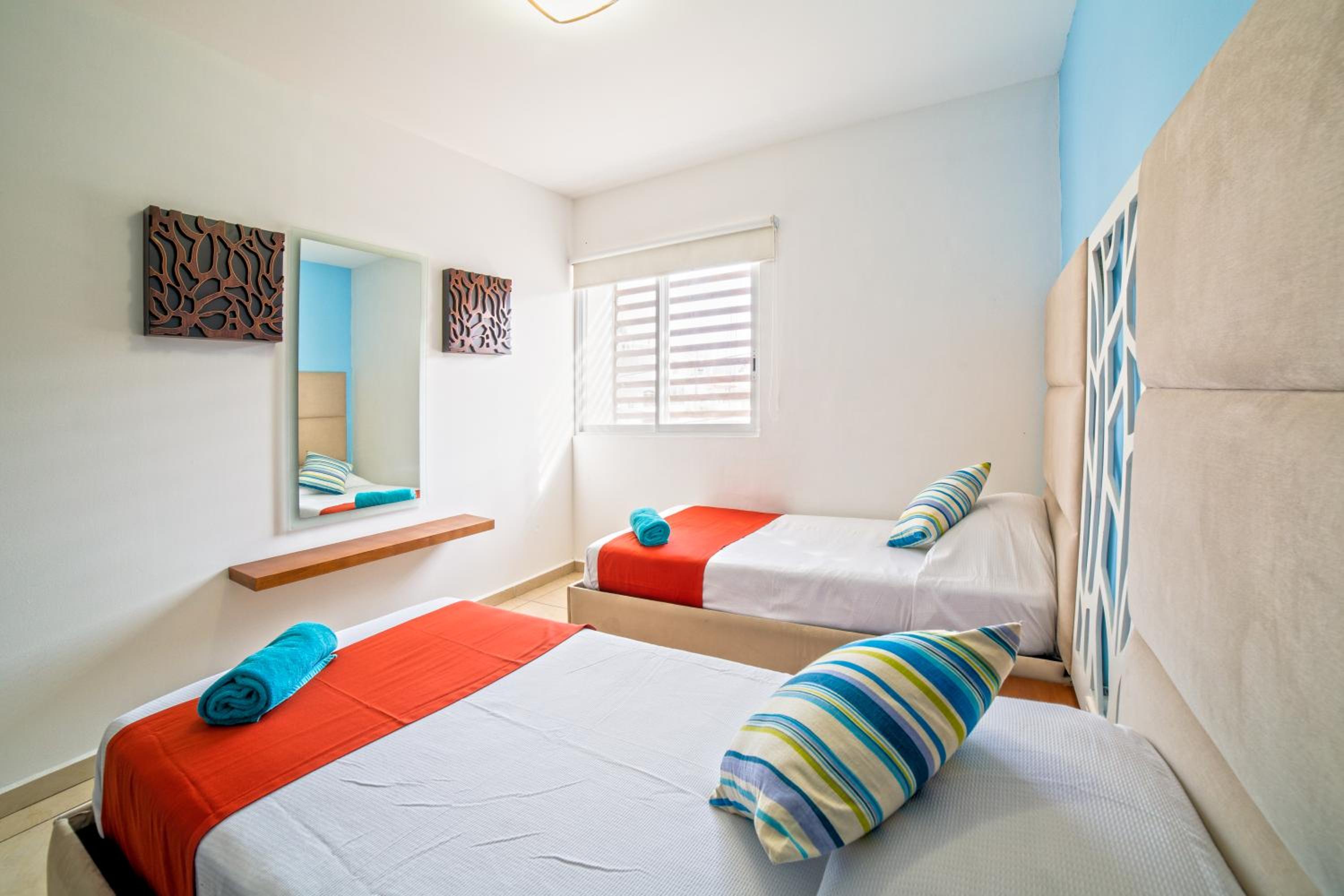 Lisboa Condominium - Modern Stay in Versalles