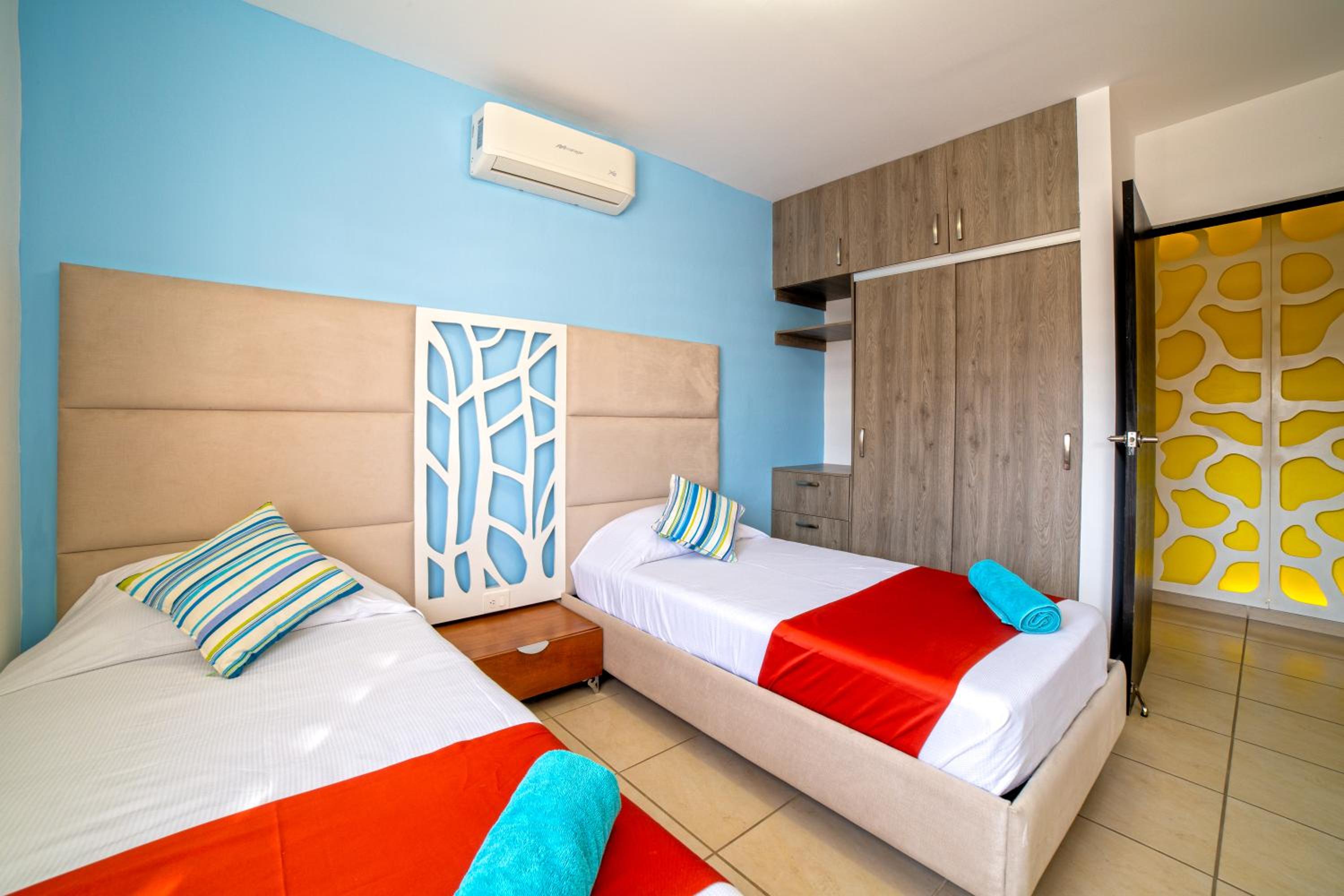 Lisboa Condominium - Modern Stay in Versalles
