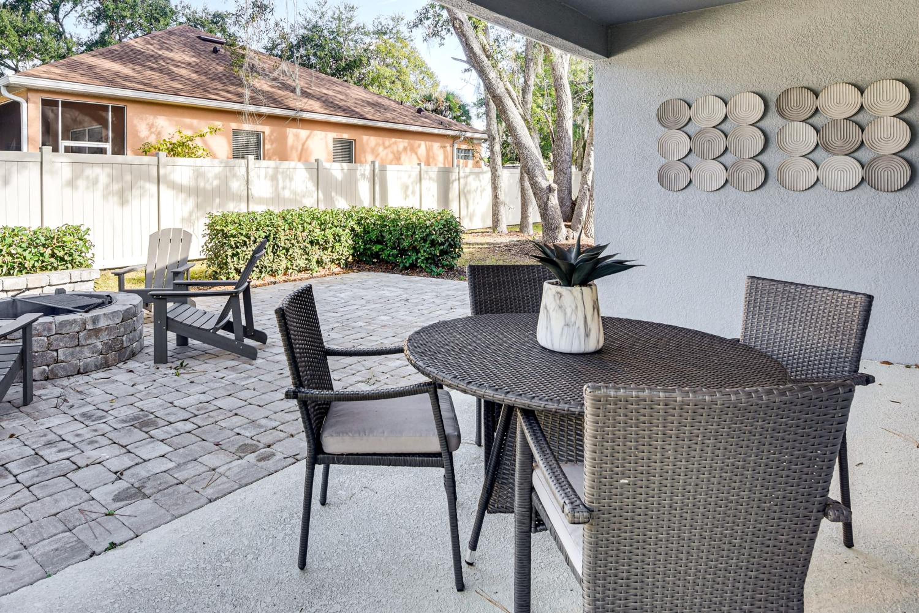 8 Mi to Beach! Stylish Palm Coast Home with Patio