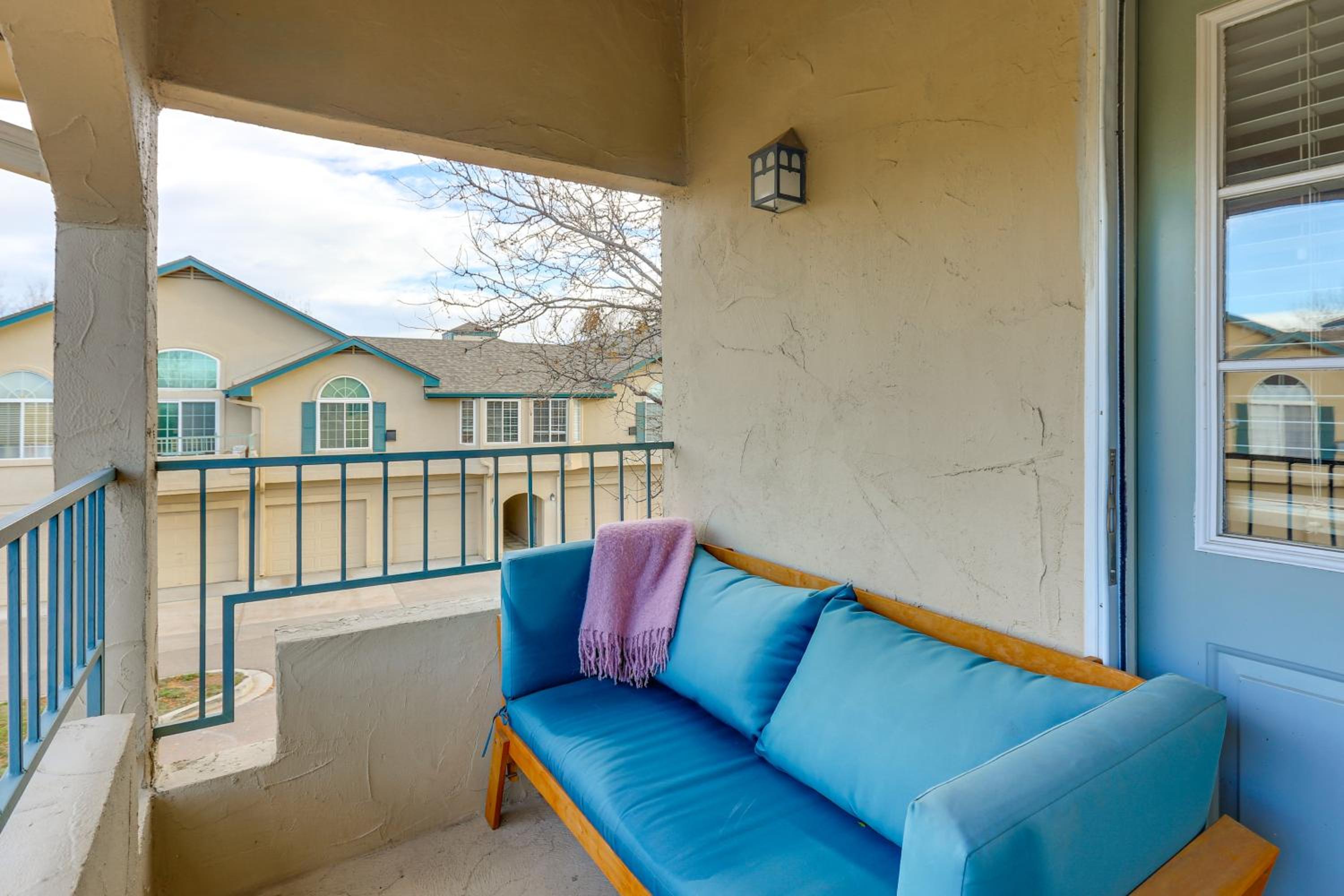 Less Than 1 Mi to Light Rail! Centennial Condo with Balcony