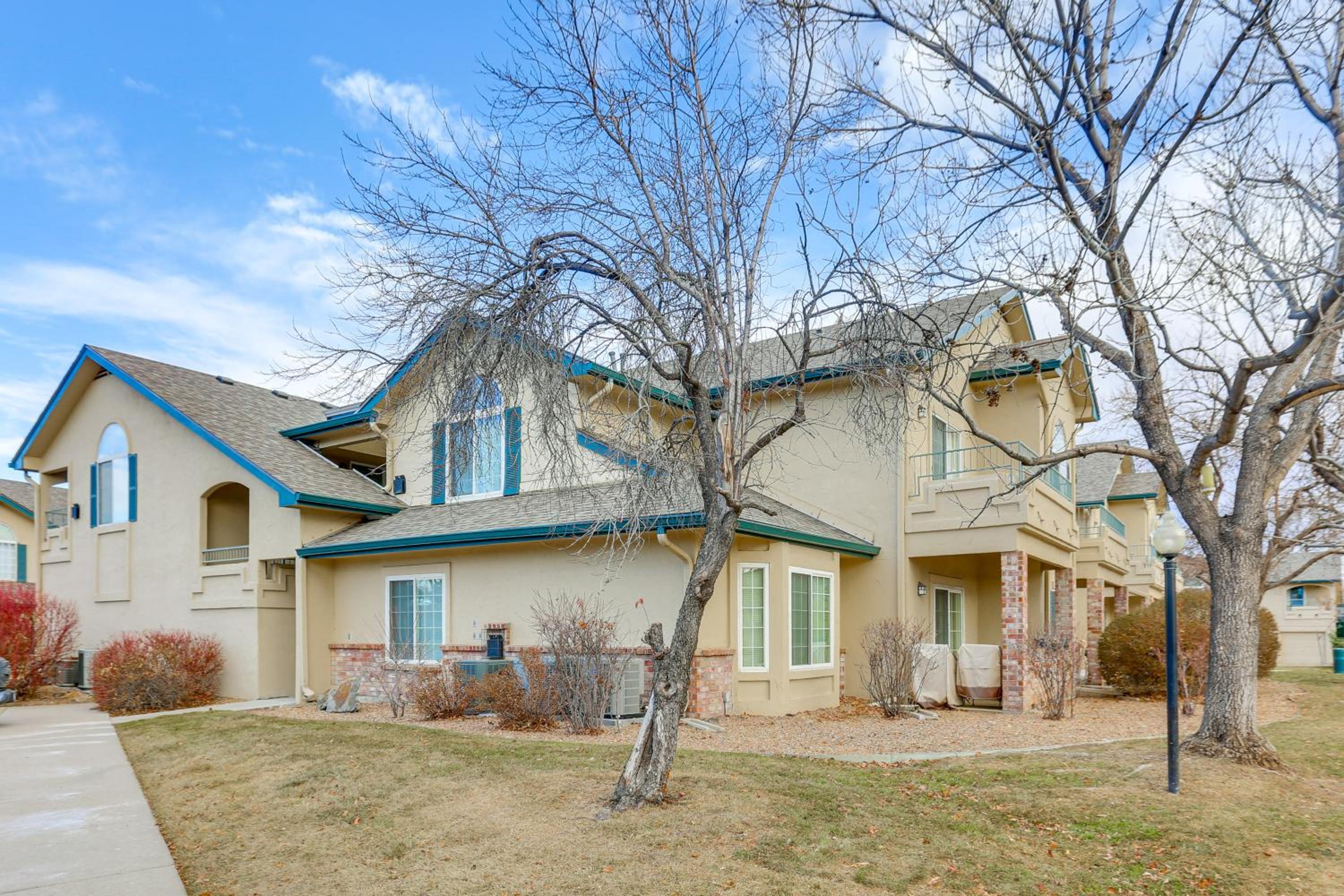 Less Than 1 Mi to Light Rail! Centennial Condo with Balcony
