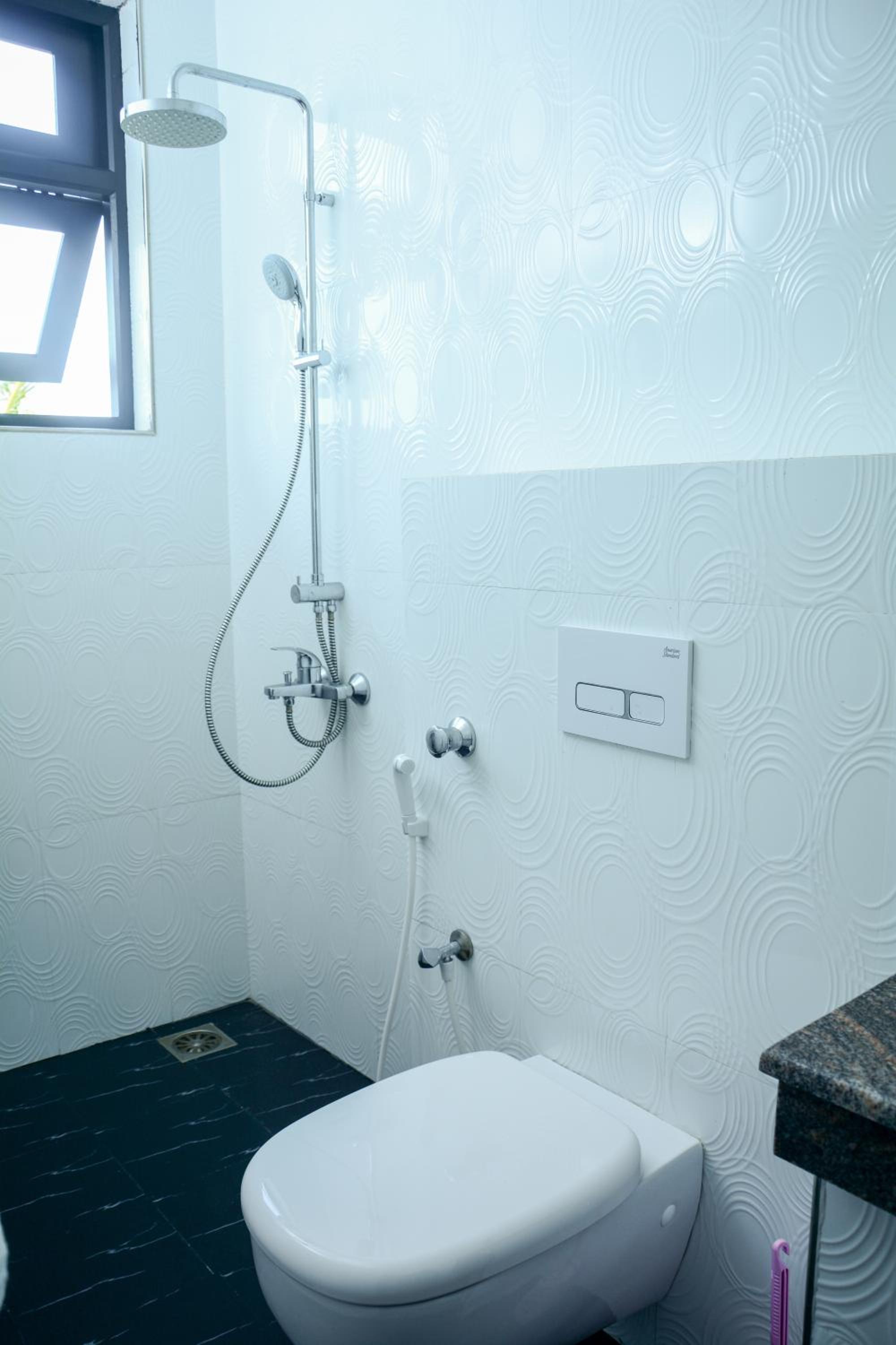 Villa Tissa Beach Resort