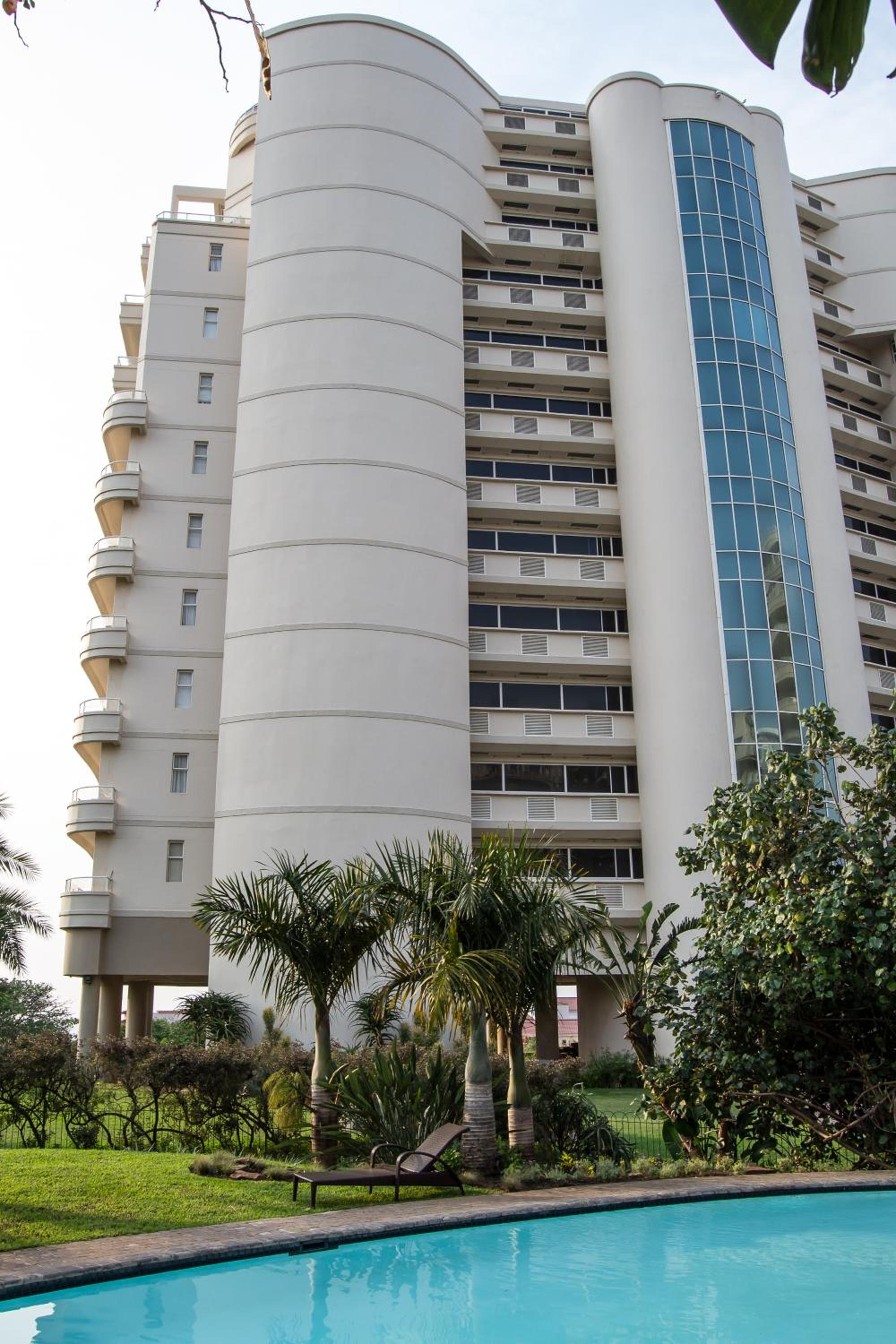 702 Oyster Rock - by Stay in Umhlanga