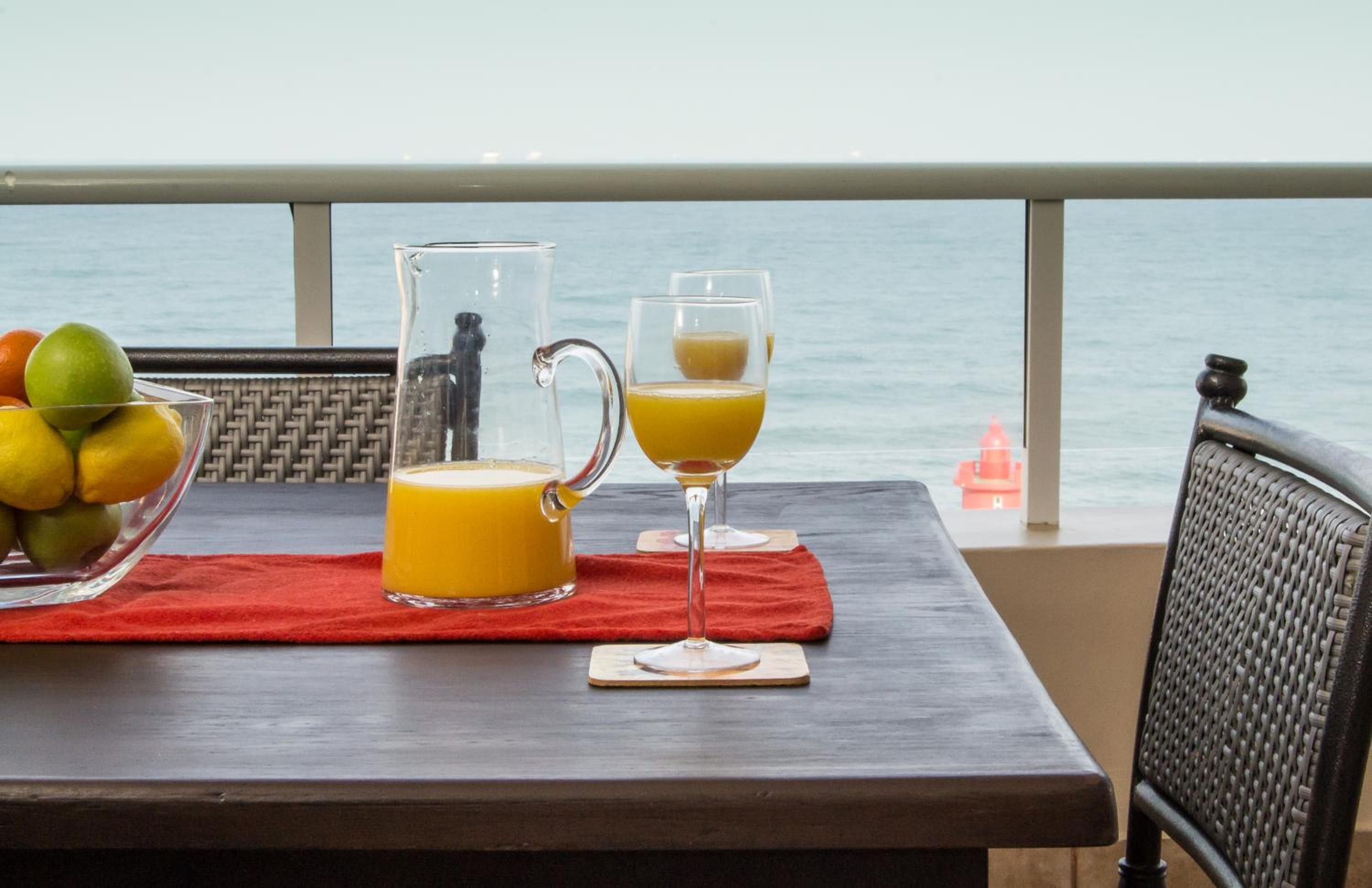 702 Oyster Rock - by Stay in Umhlanga